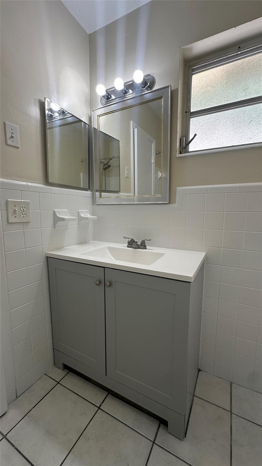 717 SE 16th Street 3, Fort Lauderdale, FL 33316 — photo 9 of 9