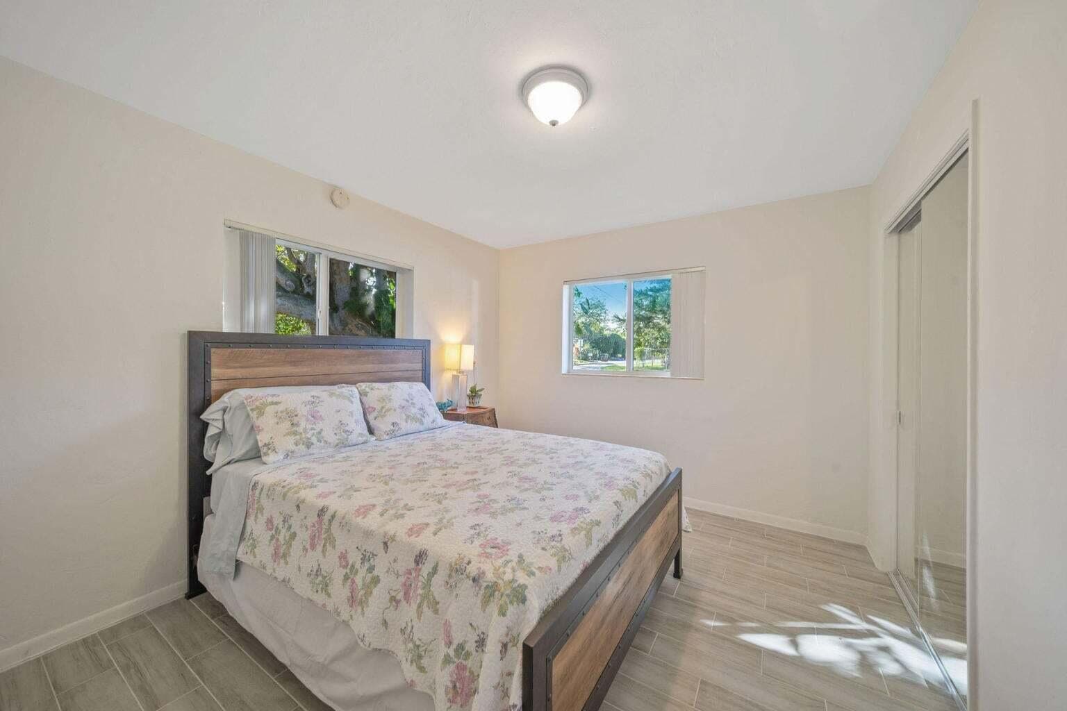 1201 NE 2nd Avenue, Delray Beach, FL 33444 — photo 11 of 16