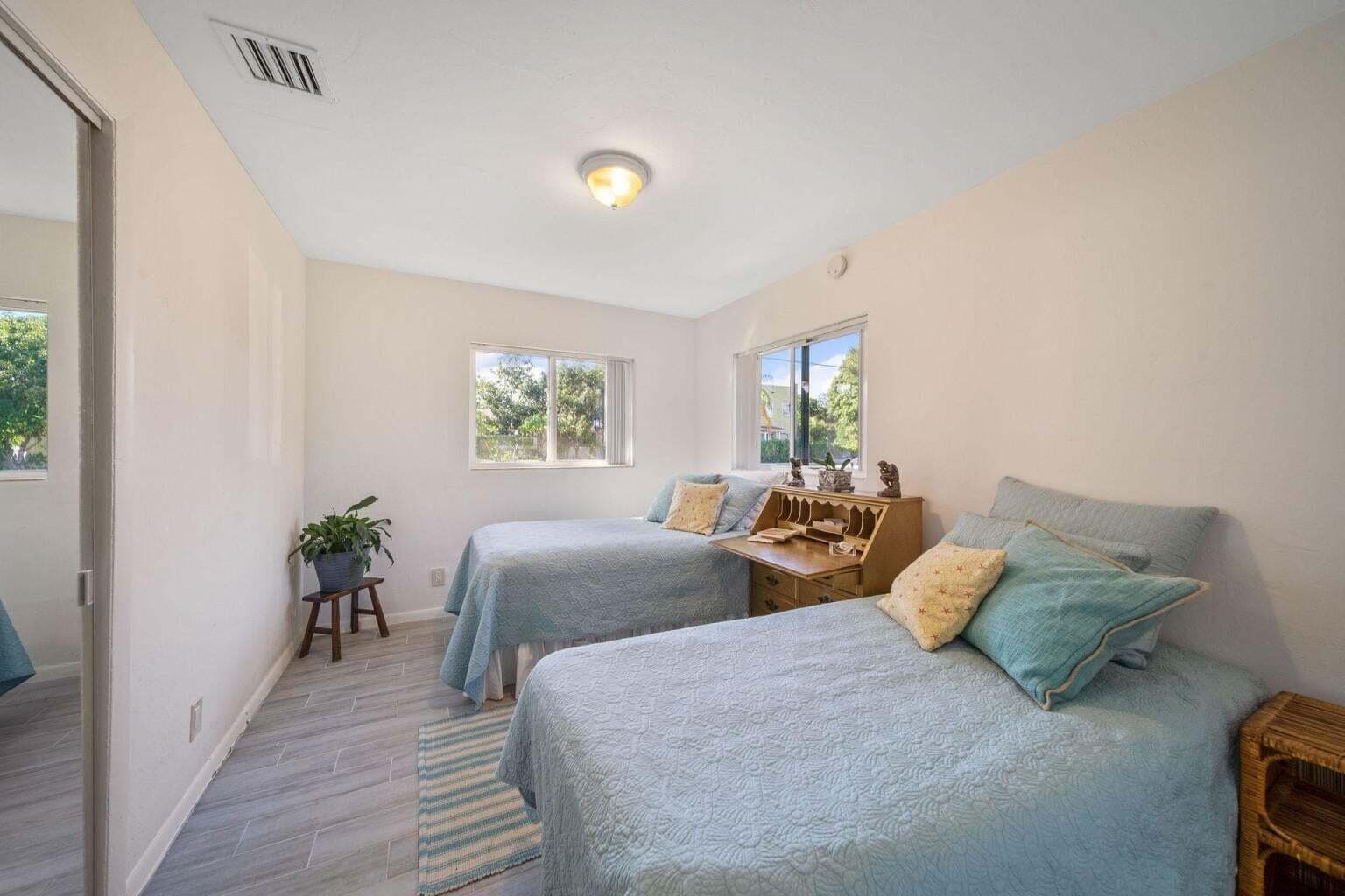 1201 NE 2nd Avenue, Delray Beach, FL 33444 — photo 12 of 16