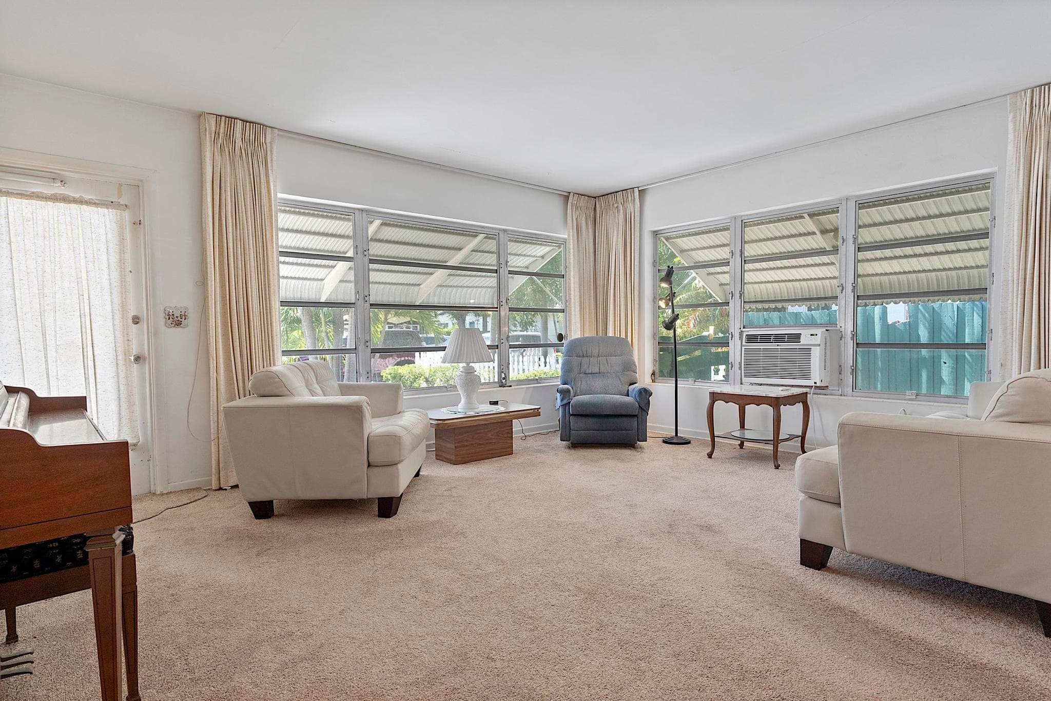 215 N M Street, Lake Worth Beach, FL 33460 — photo 17 of 54