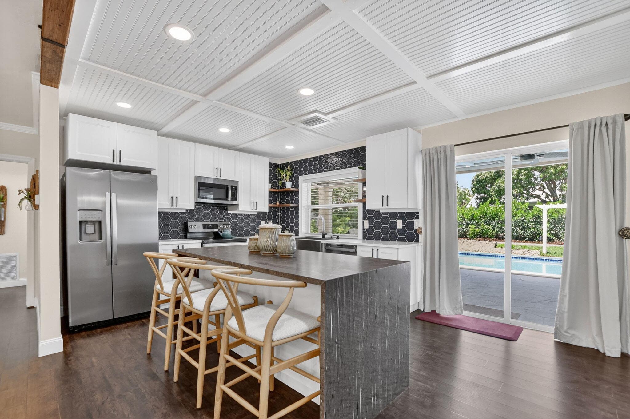 1207 SW 12th Avenue, Boca Raton, FL 33486 — photo 13 of 41