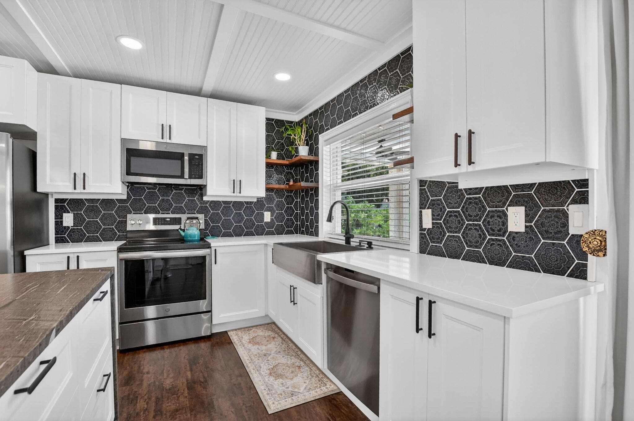 1207 SW 12th Avenue, Boca Raton, FL 33486 — photo 18 of 41