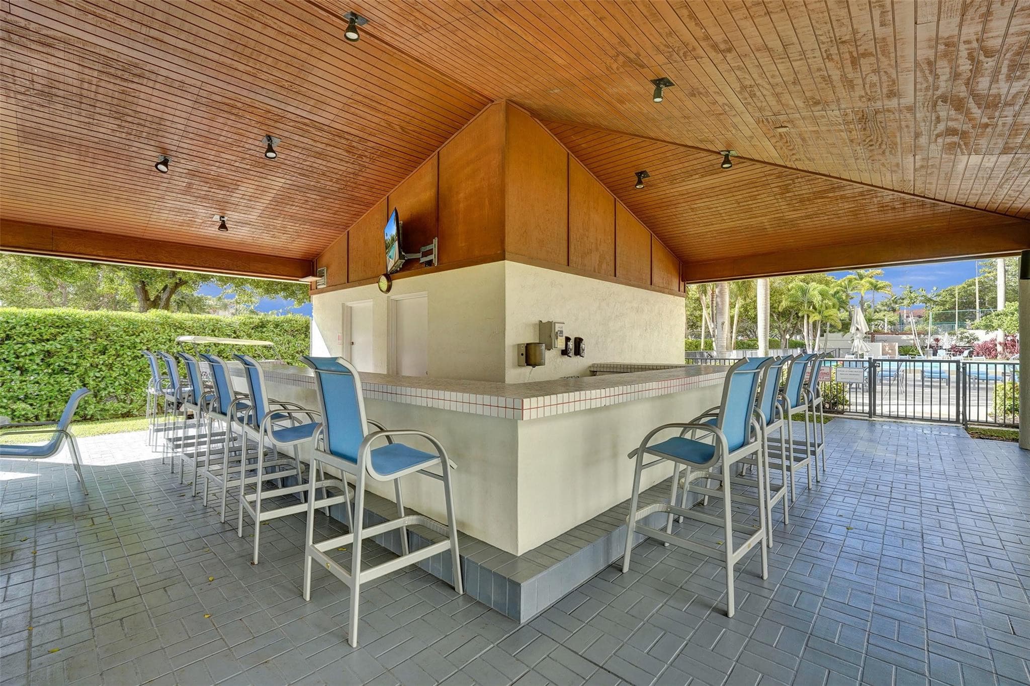 3200 Port Royale Drive N 905, Fort Lauderdale, FL 33308 — photo 38 of 49