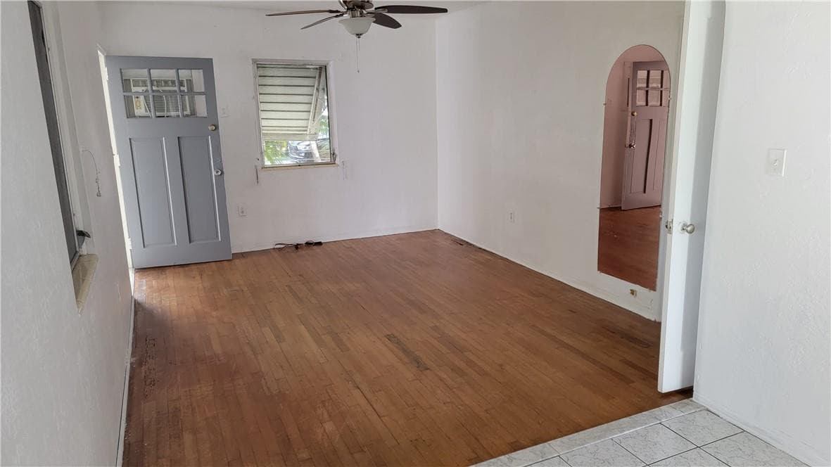 1816 Roosevelt Street, Hollywood, FL 33020 — photo 4 of 9