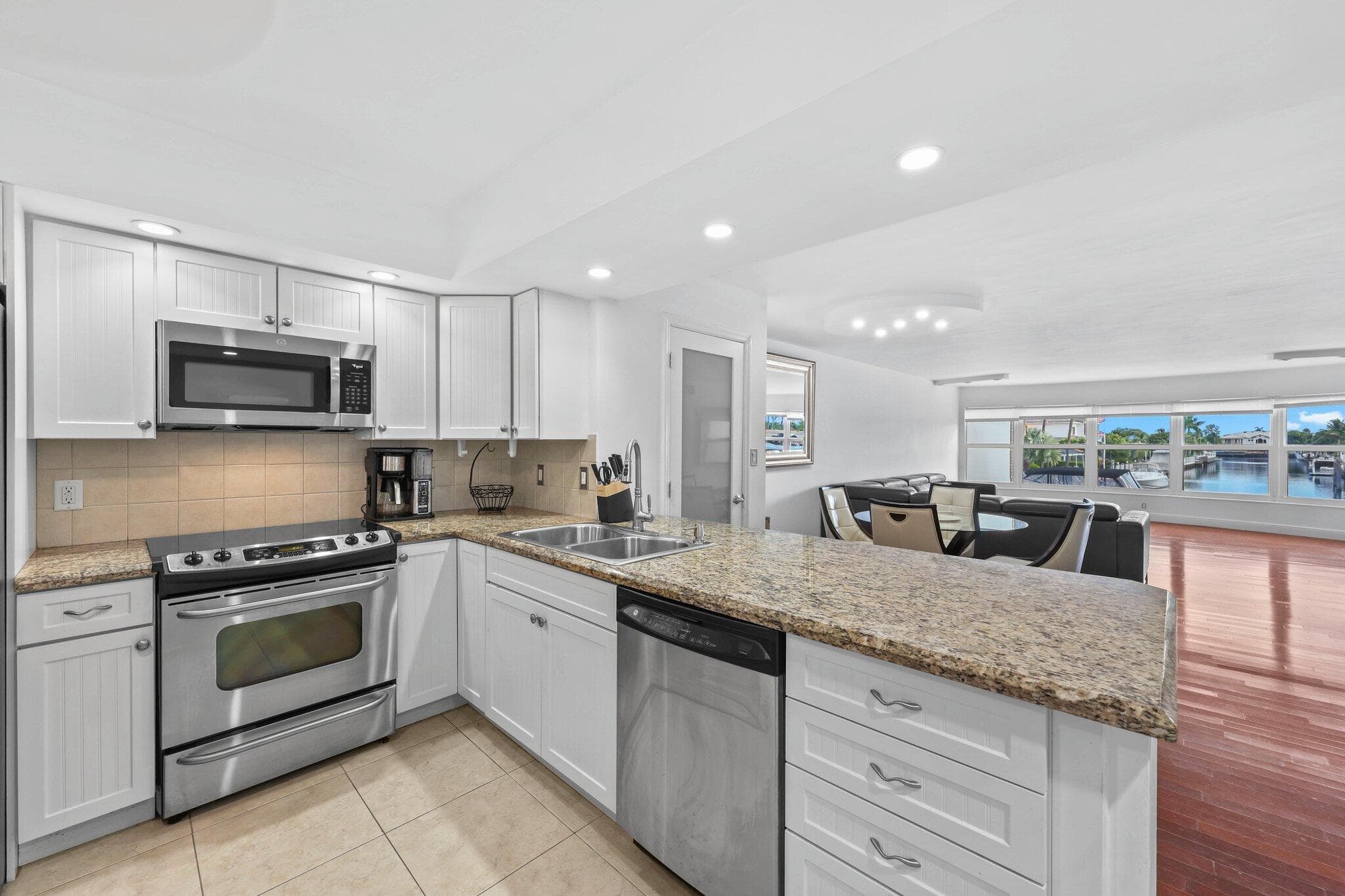 3121 NE 51st Street 204e, Fort Lauderdale, FL 33308 — photo 10 of 29