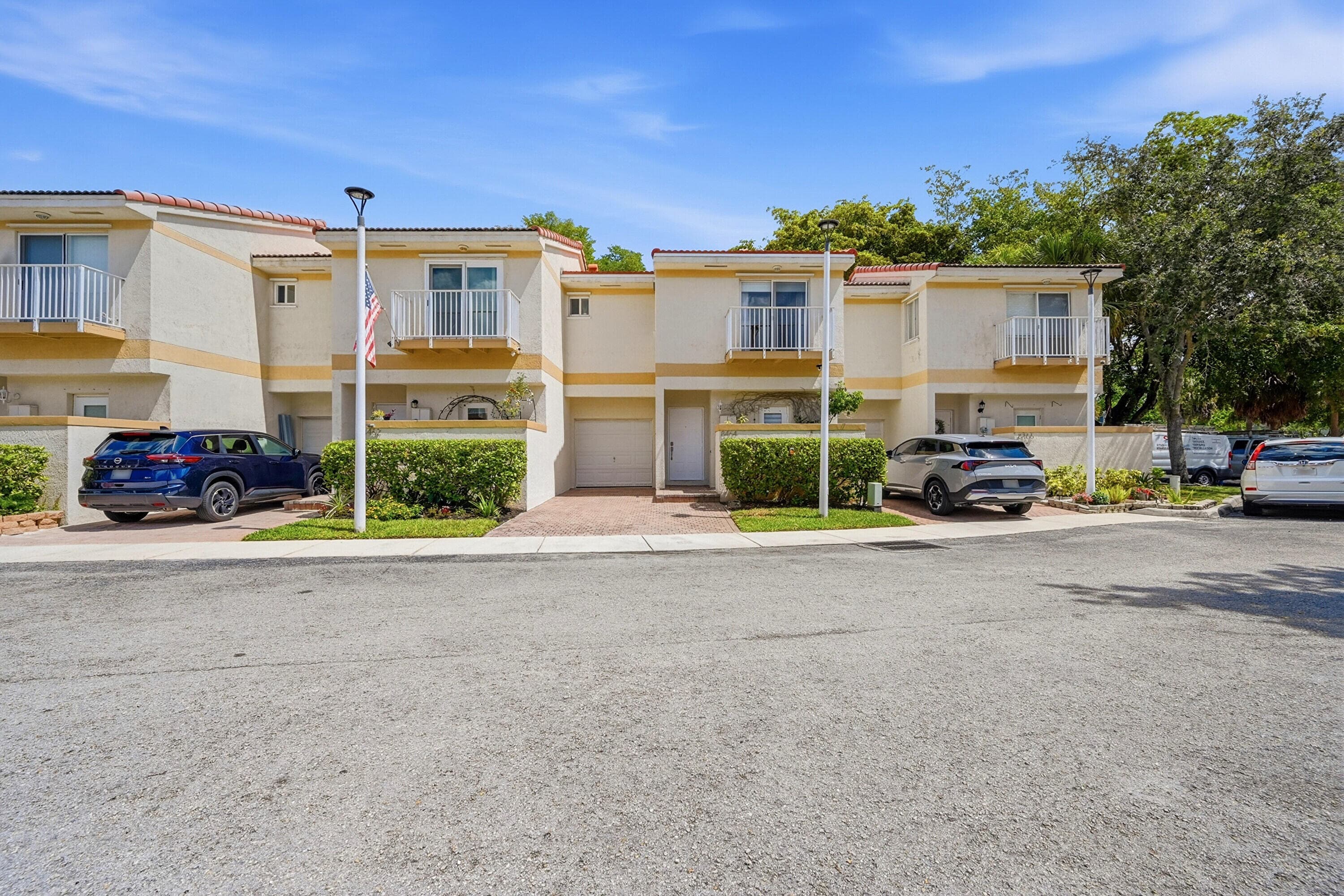 8464 Lagos De Campo Boulevard, Tamarac, FL 33321 — photo 42 of 43