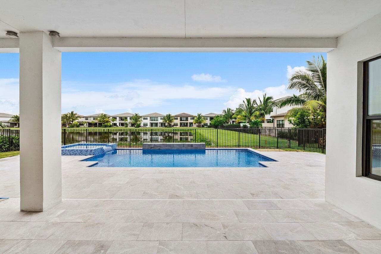 17057 Watersprite Lakes Road, Boca Raton, FL 33496 — photo 19 of 89