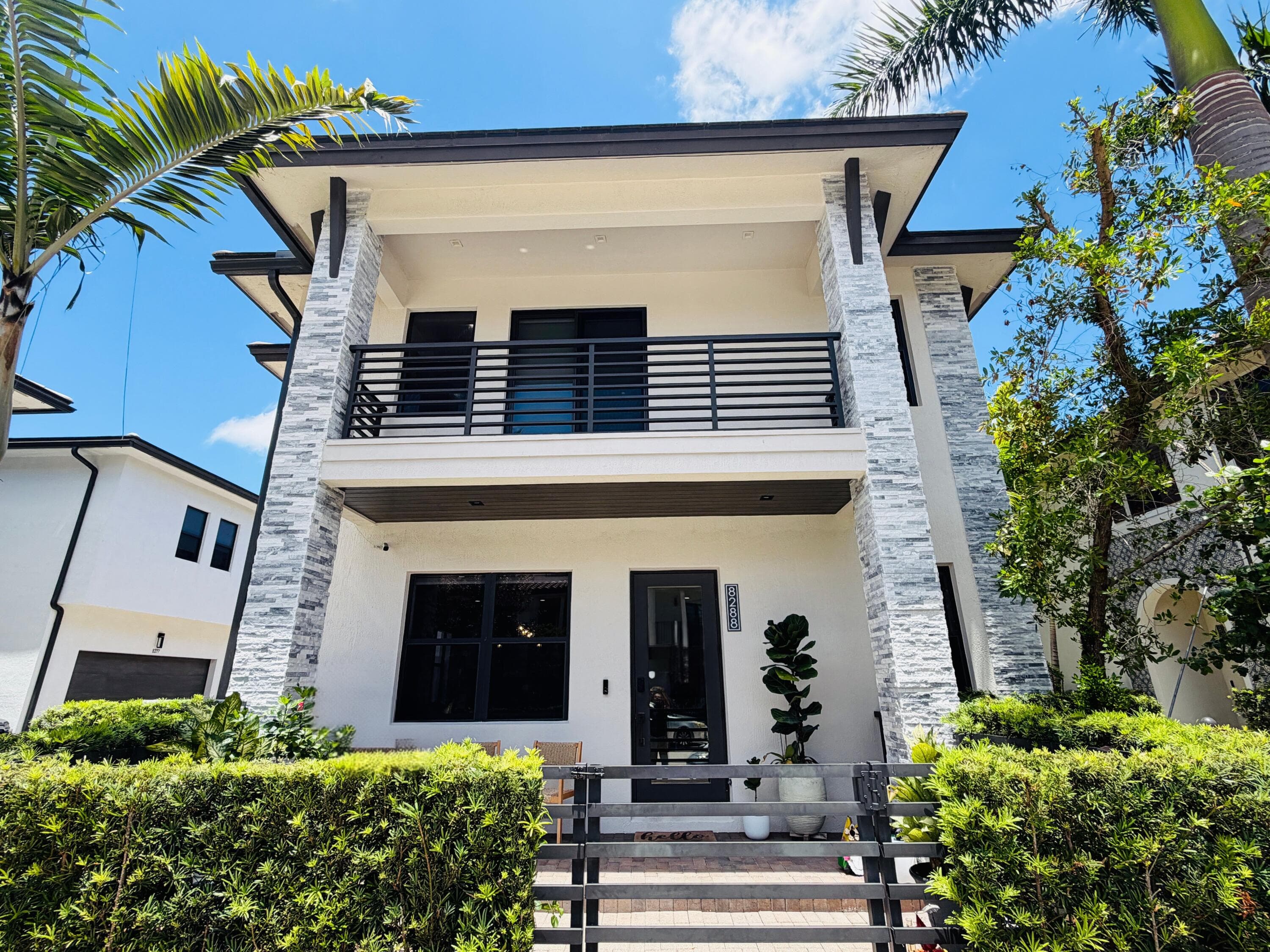 8288 NW 44th Terrace, Doral, FL 33166 — photo 10 of 68