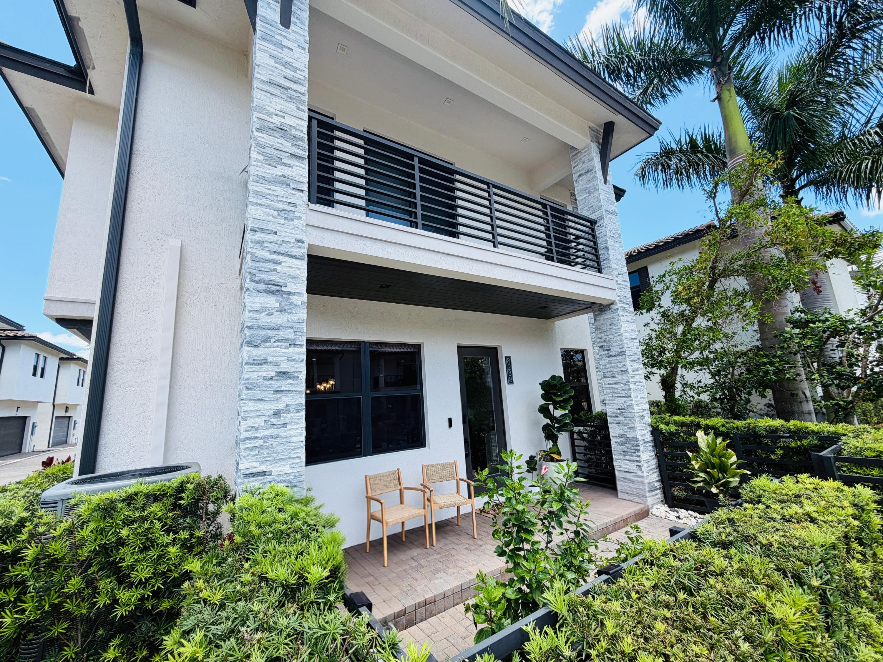 8288 NW 44th Terrace, Doral, FL 33166 — photo 11 of 68