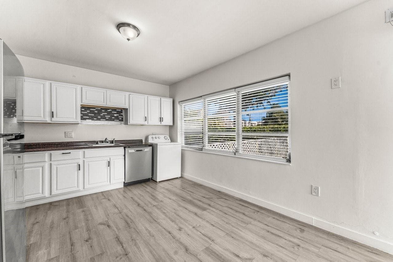 1001-1003 SW 4th Avenue 1-2, Fort Lauderdale, FL 33315 — photo 17 of 29