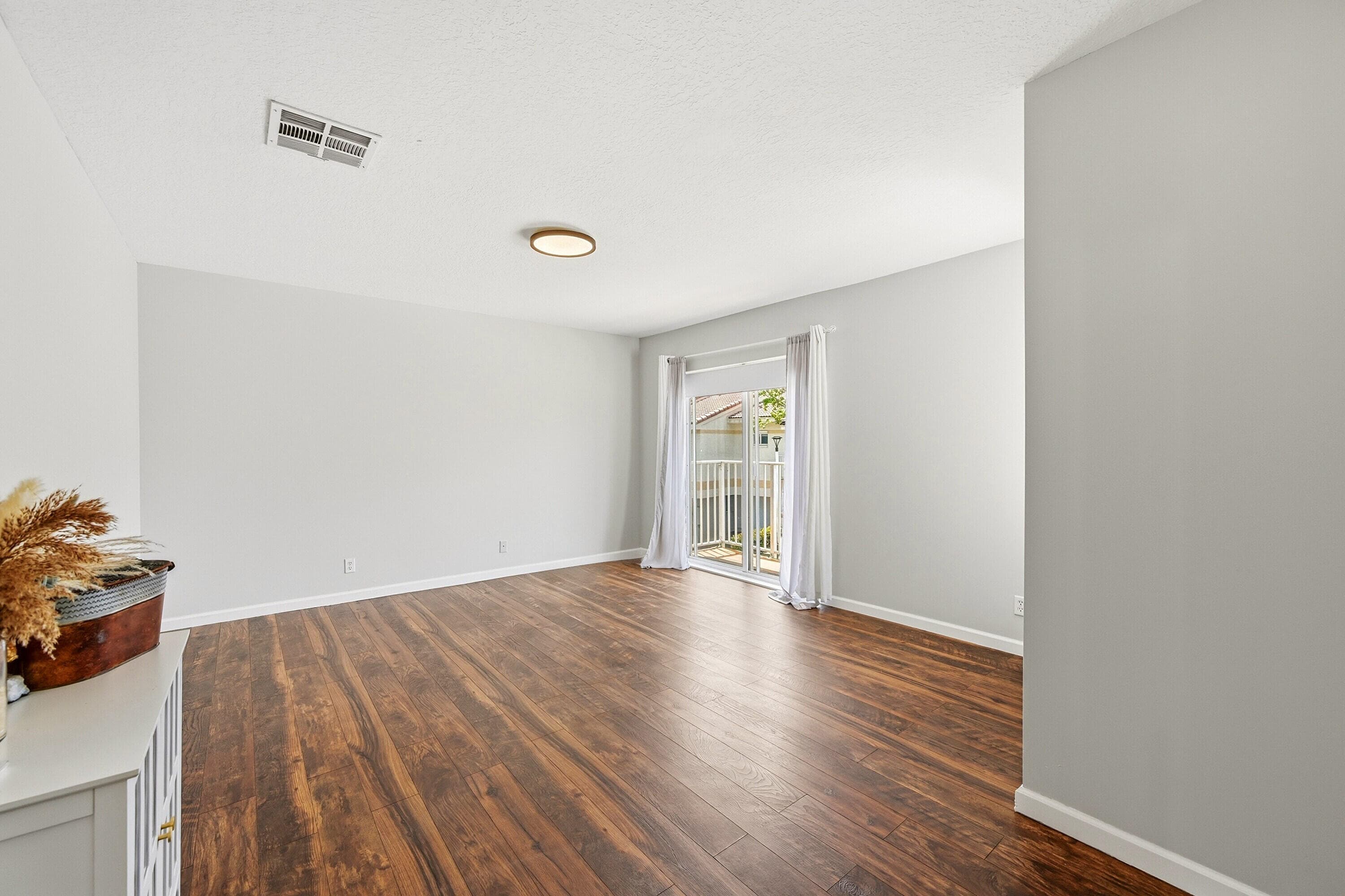 8464 Lagos De Campo Boulevard, Tamarac, FL 33321 — photo 28 of 43
