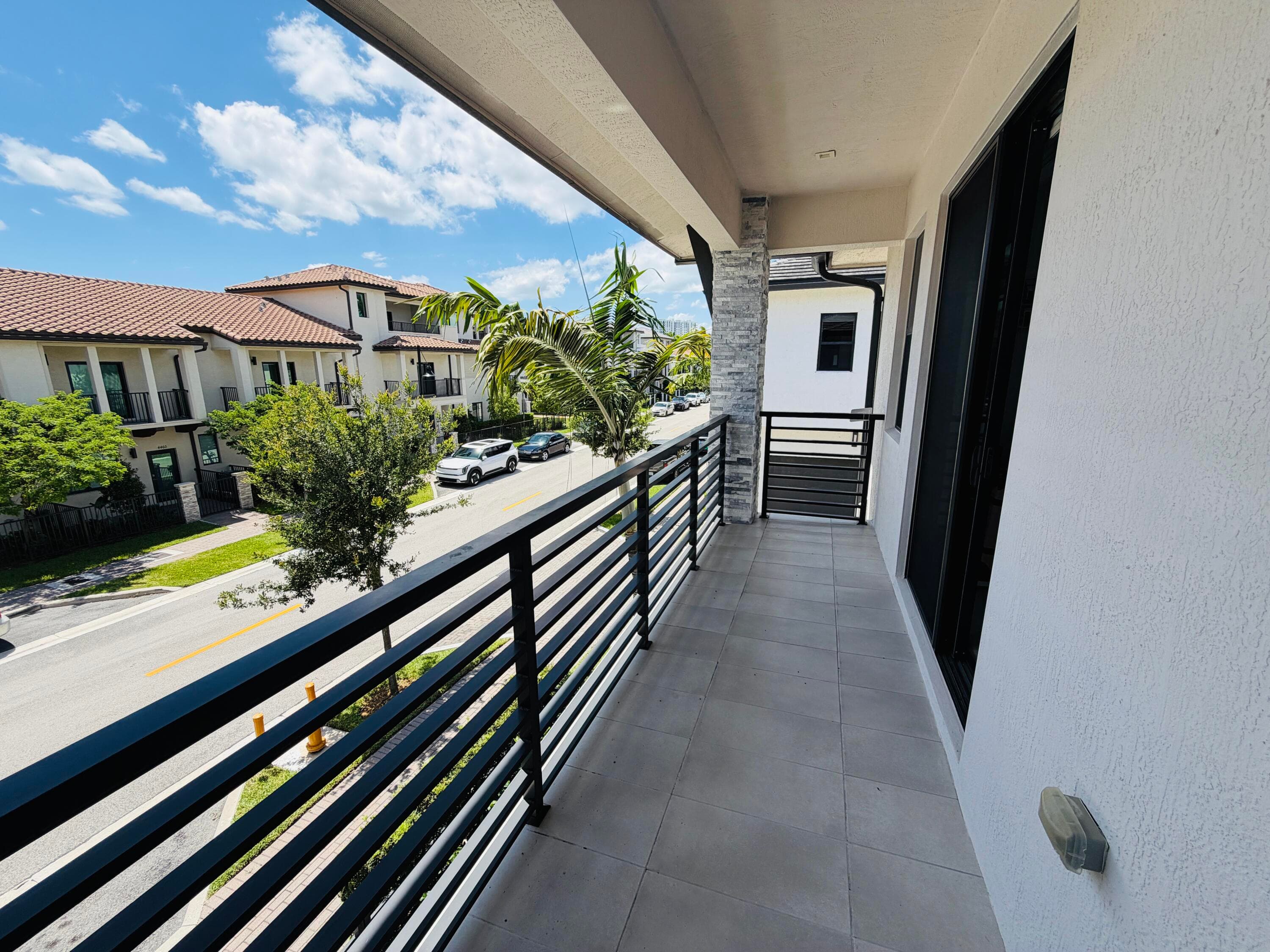 8288 NW 44th Terrace, Doral, FL 33166 — photo 33 of 68