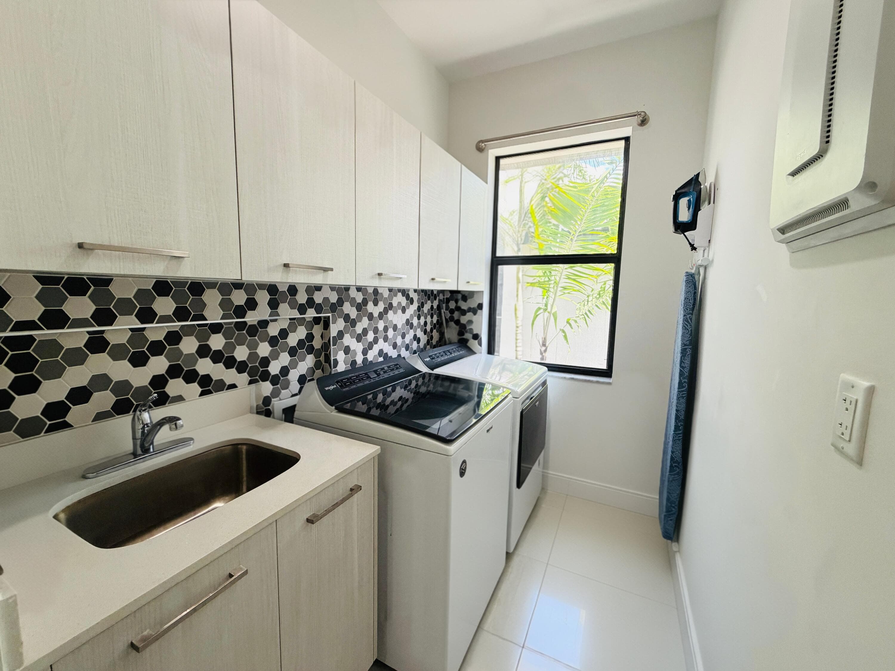 8288 NW 44th Terrace, Doral, FL 33166 — photo 49 of 68