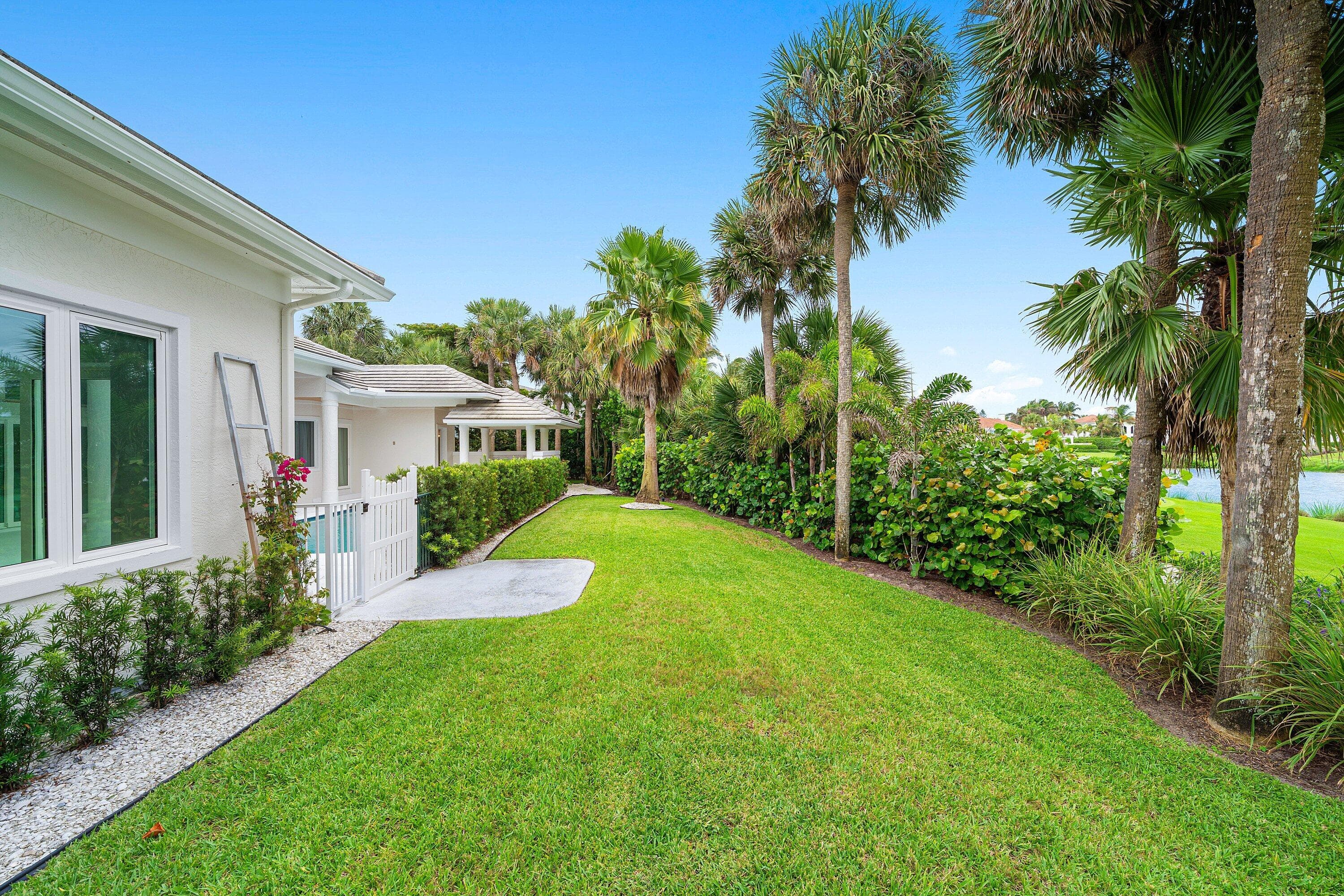 2925 SE Dune Drive, Hutchinson Island, FL 34996 — photo 87 of 97