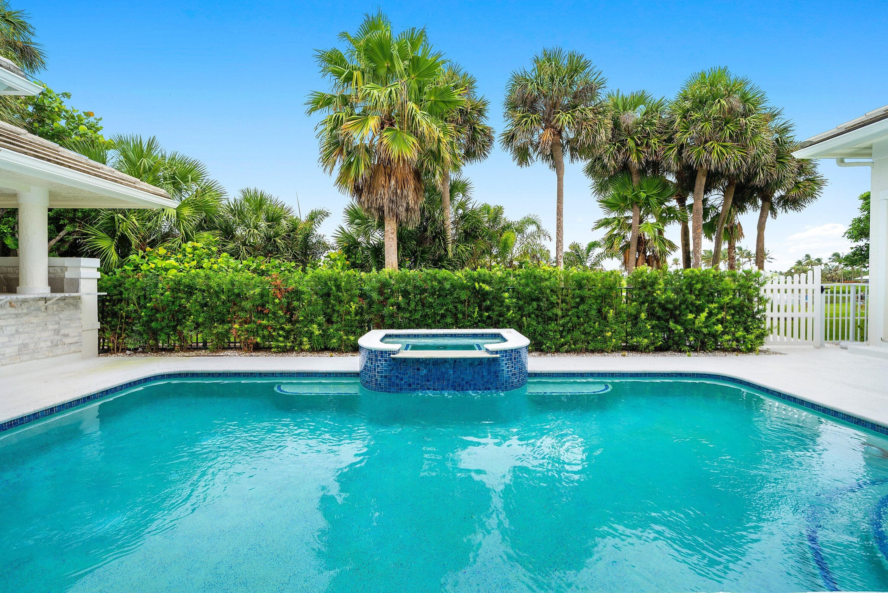 2925 SE Dune Drive, Hutchinson Island, FL 34996 — photo 44 of 97