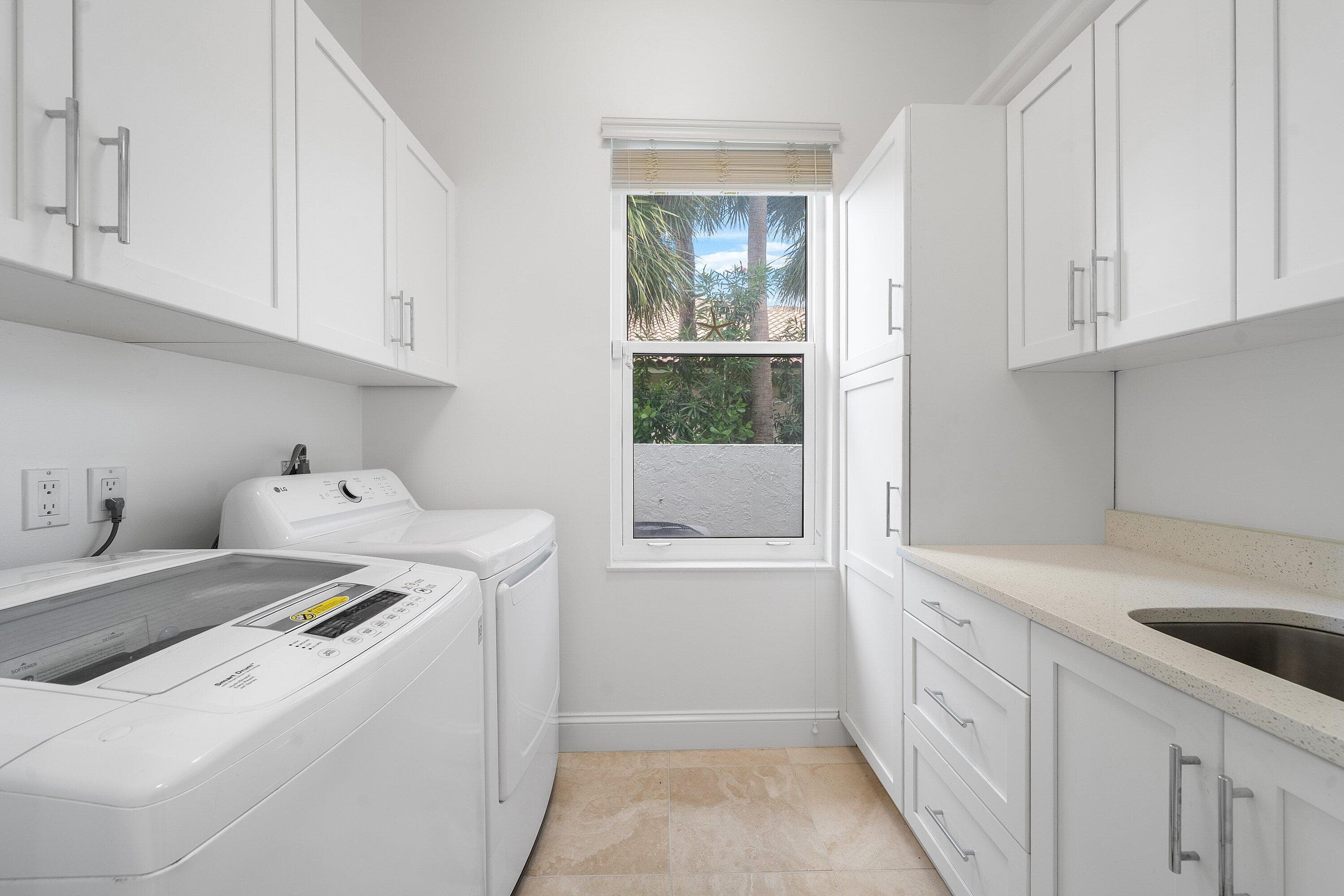 2925 SE Dune Drive, Hutchinson Island, FL 34996 — photo 37 of 97
