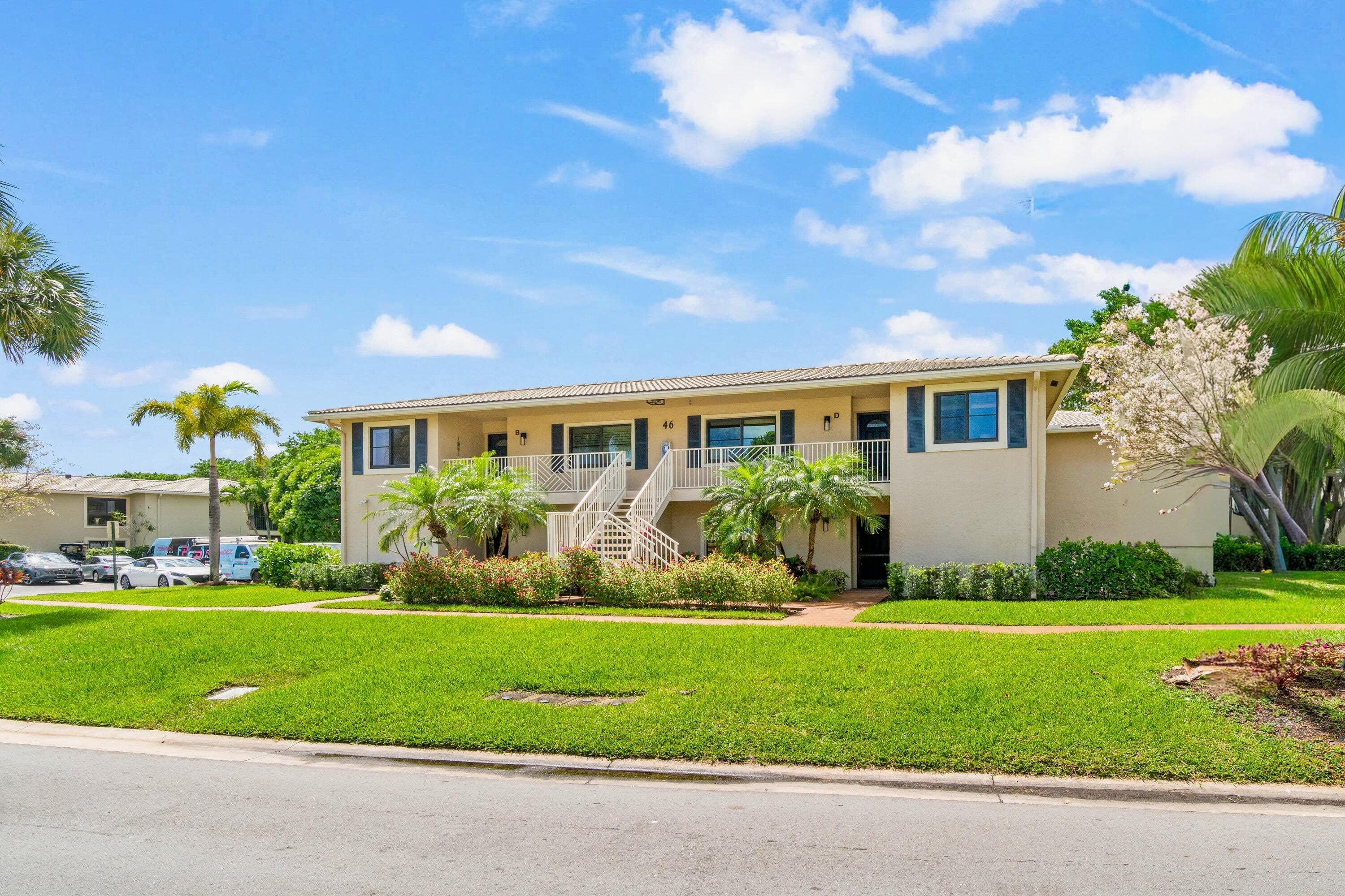 46 Stratford Lane W D, Boynton Beach, FL 33436 — photo 2 of 54