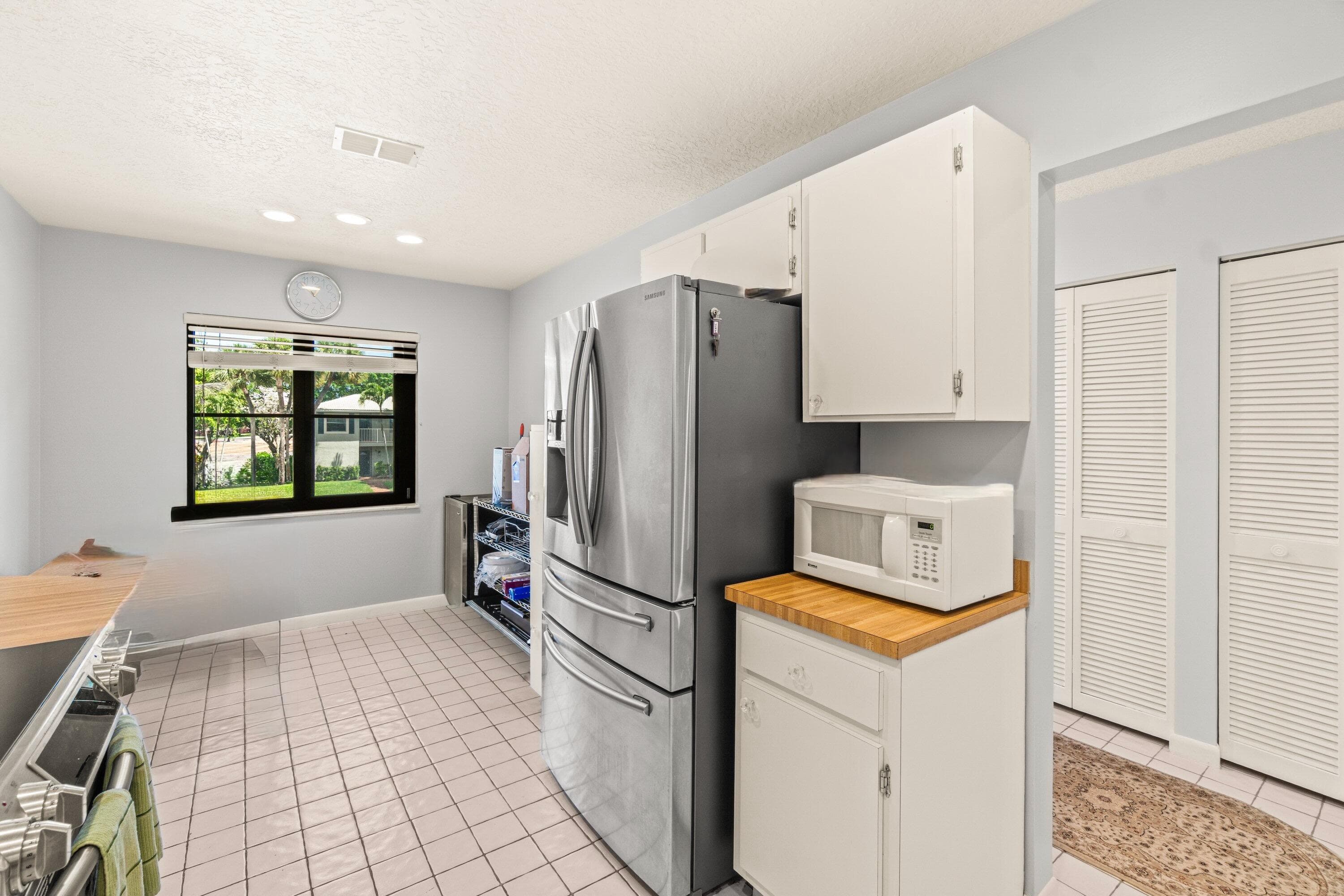 46 Stratford Lane W D, Boynton Beach, FL 33436 — photo 12 of 54