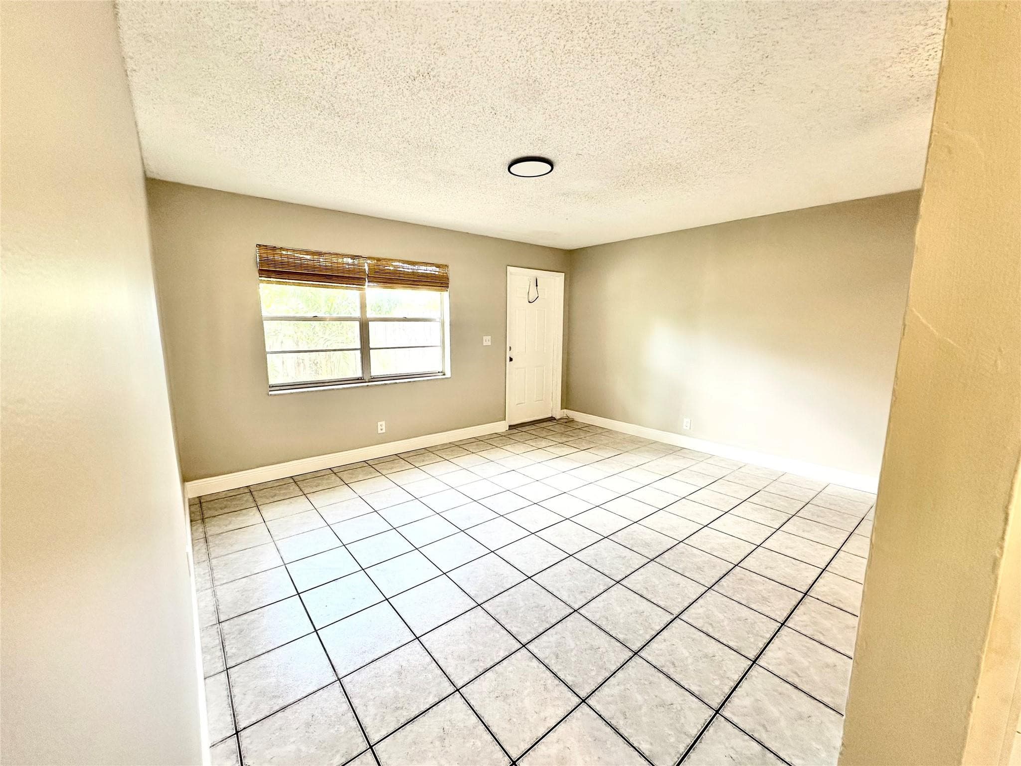 1841 SW 22nd Street A, Fort Lauderdale, FL 33315 — photo 4 of 8