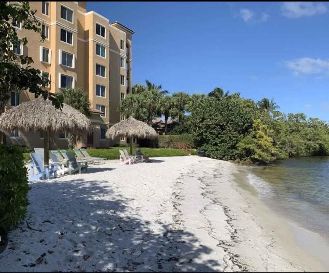 1000 Scotia Drive 506, Hypoluxo, FL 33462 — photo 17 of 19