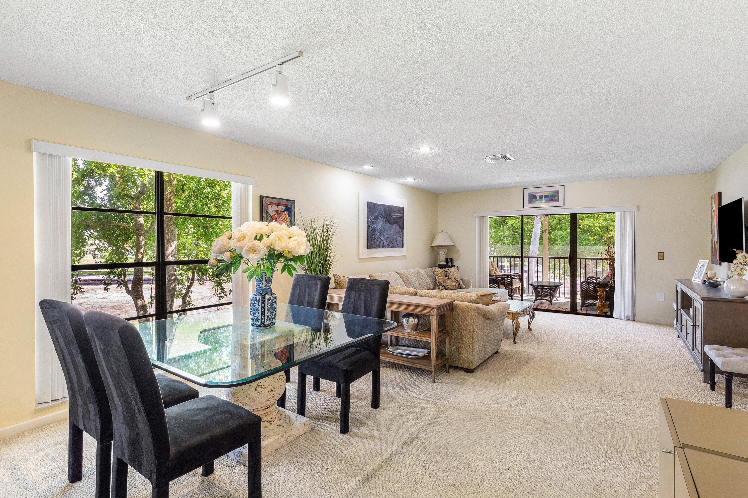 29 Stratford Lane W B, Boynton Beach, FL 33436 — photo 1 of 55