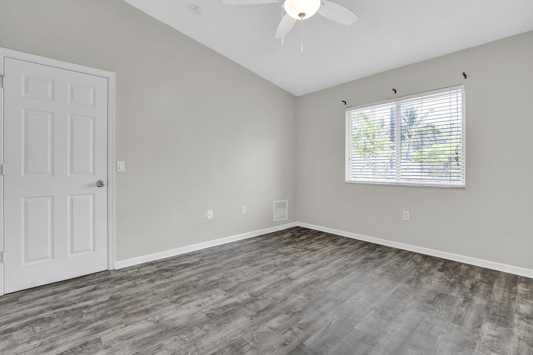3790 N Jog Road 201, West Palm Beach, FL 33411 — photo 11 of 42