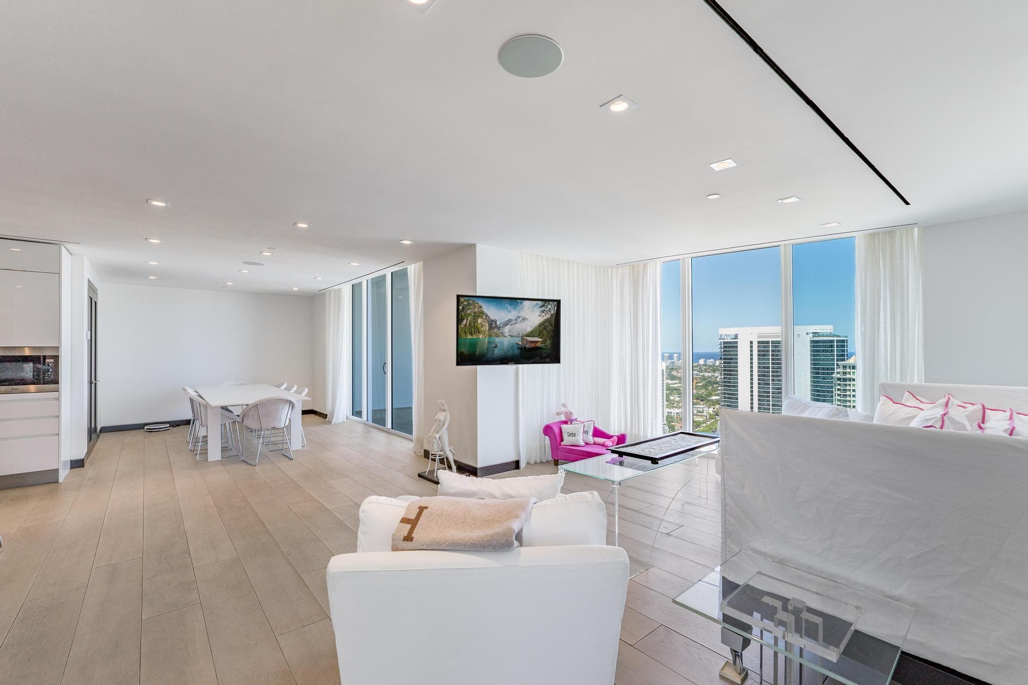 333 Las Olas Way 4206, Fort Lauderdale, FL 33301 — photo 15 of 58