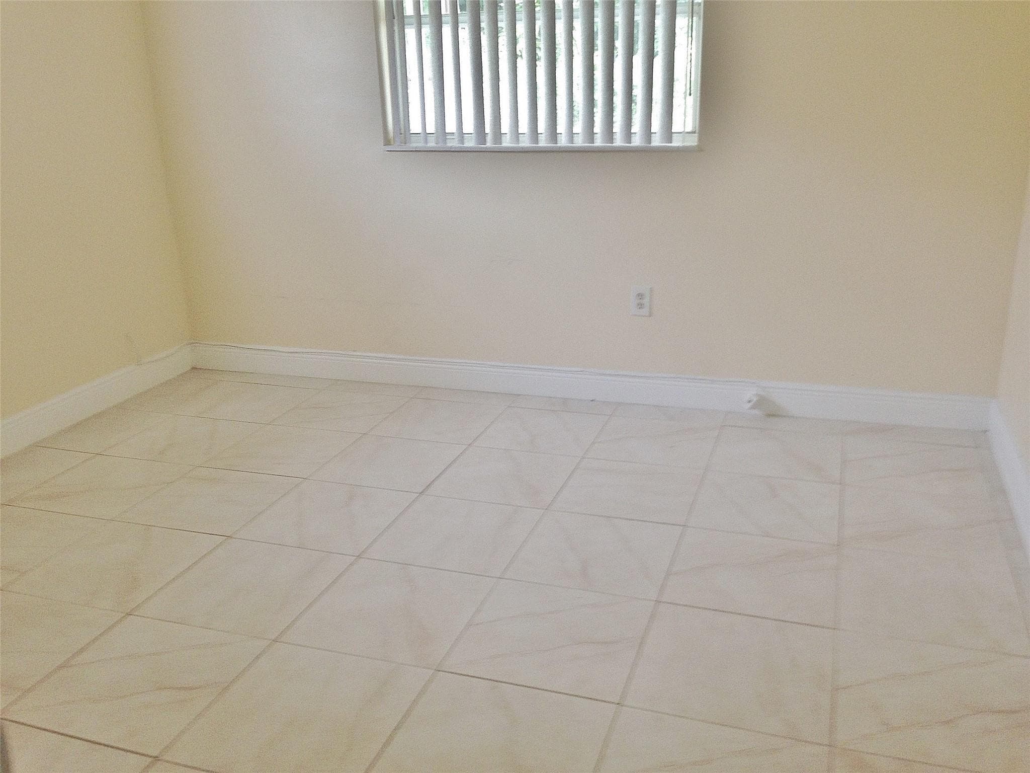 7510 NW 23rd Street, Sunrise, FL 33313 — photo 9 of 14