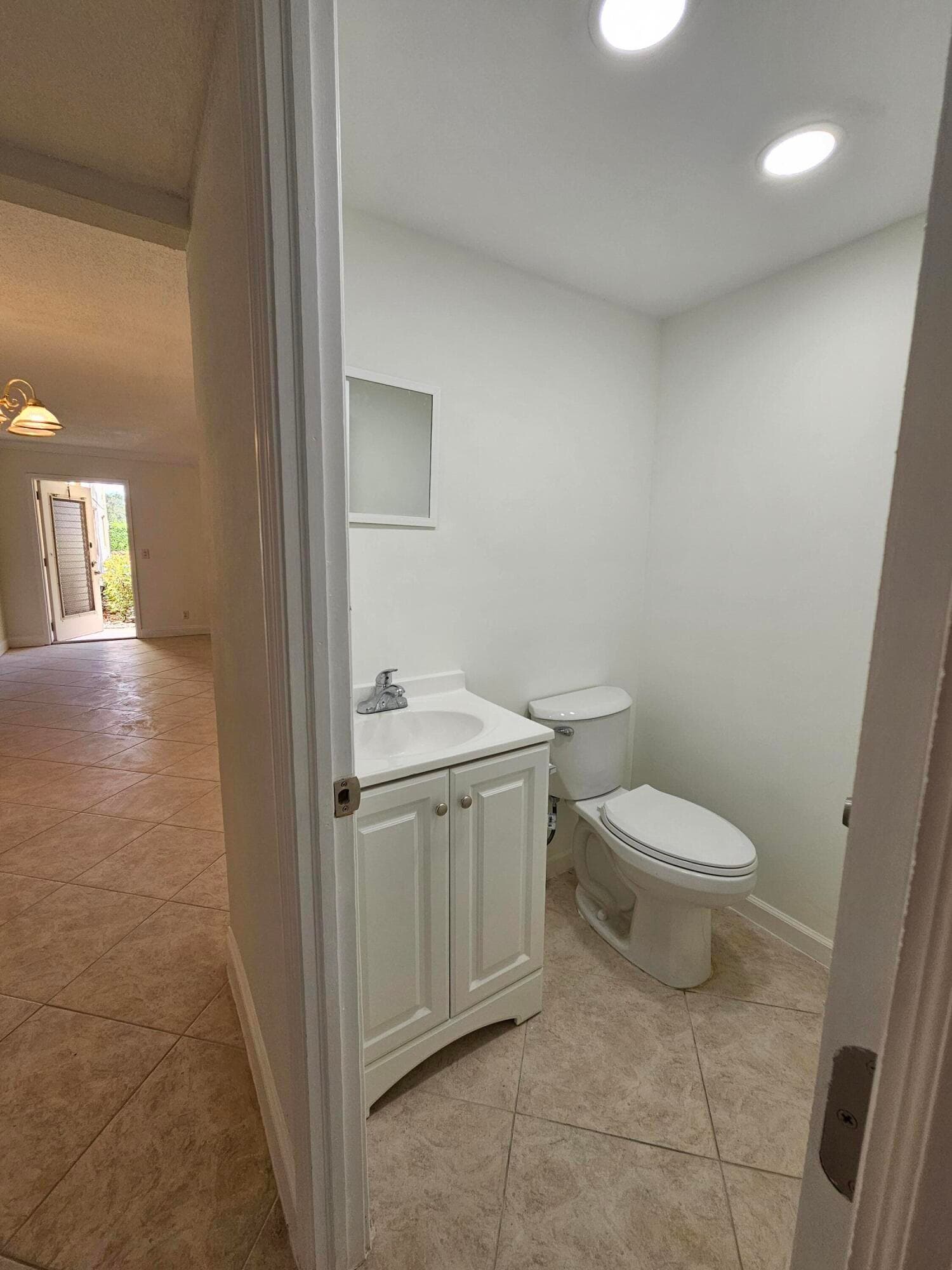 211 E Saxony Lane 211, Delray Beach, FL 33446 — photo 7 of 18