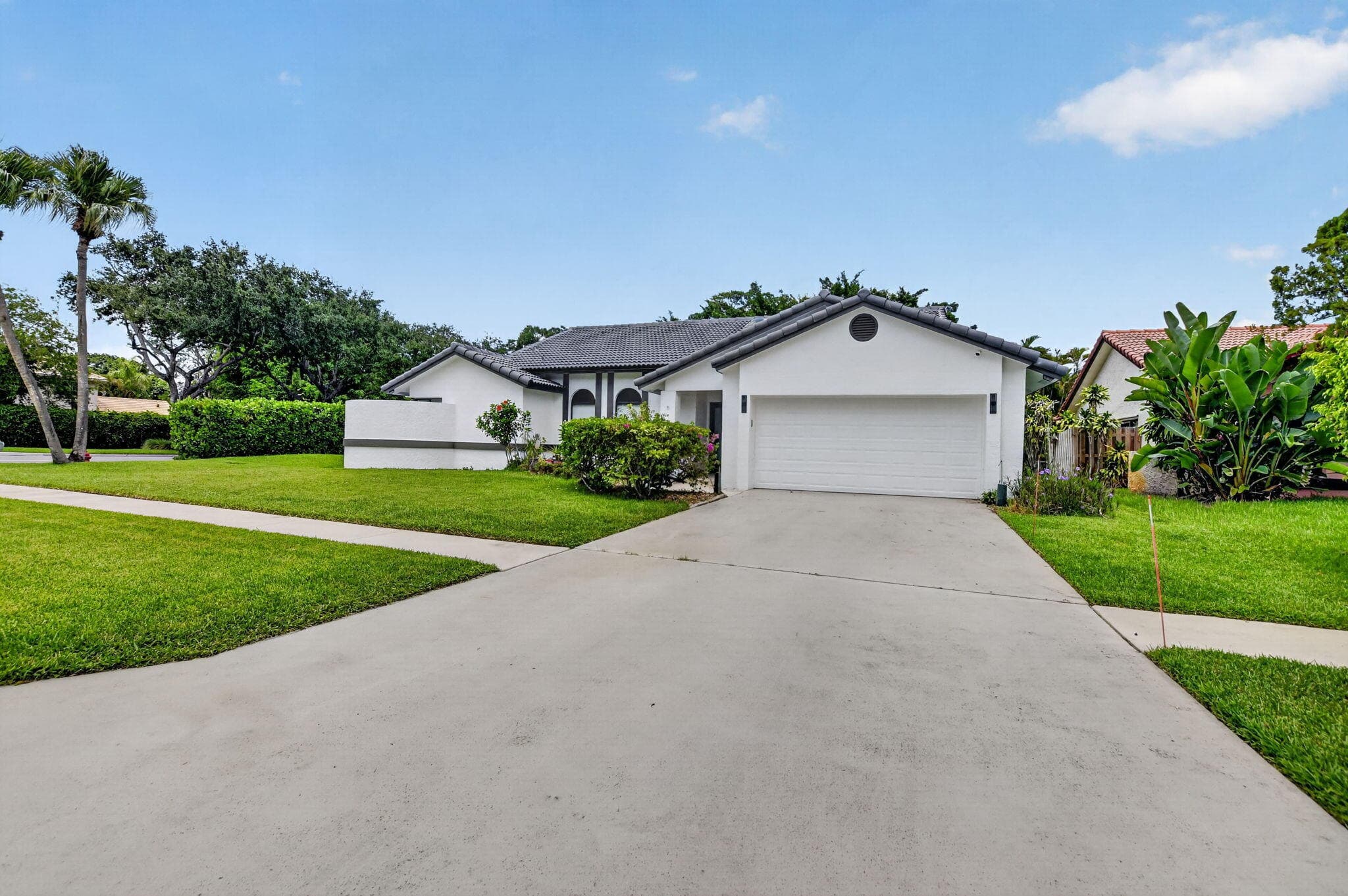 19700 Sedgefield Terrace, Boca Raton, FL 33498 — photo 3 of 61