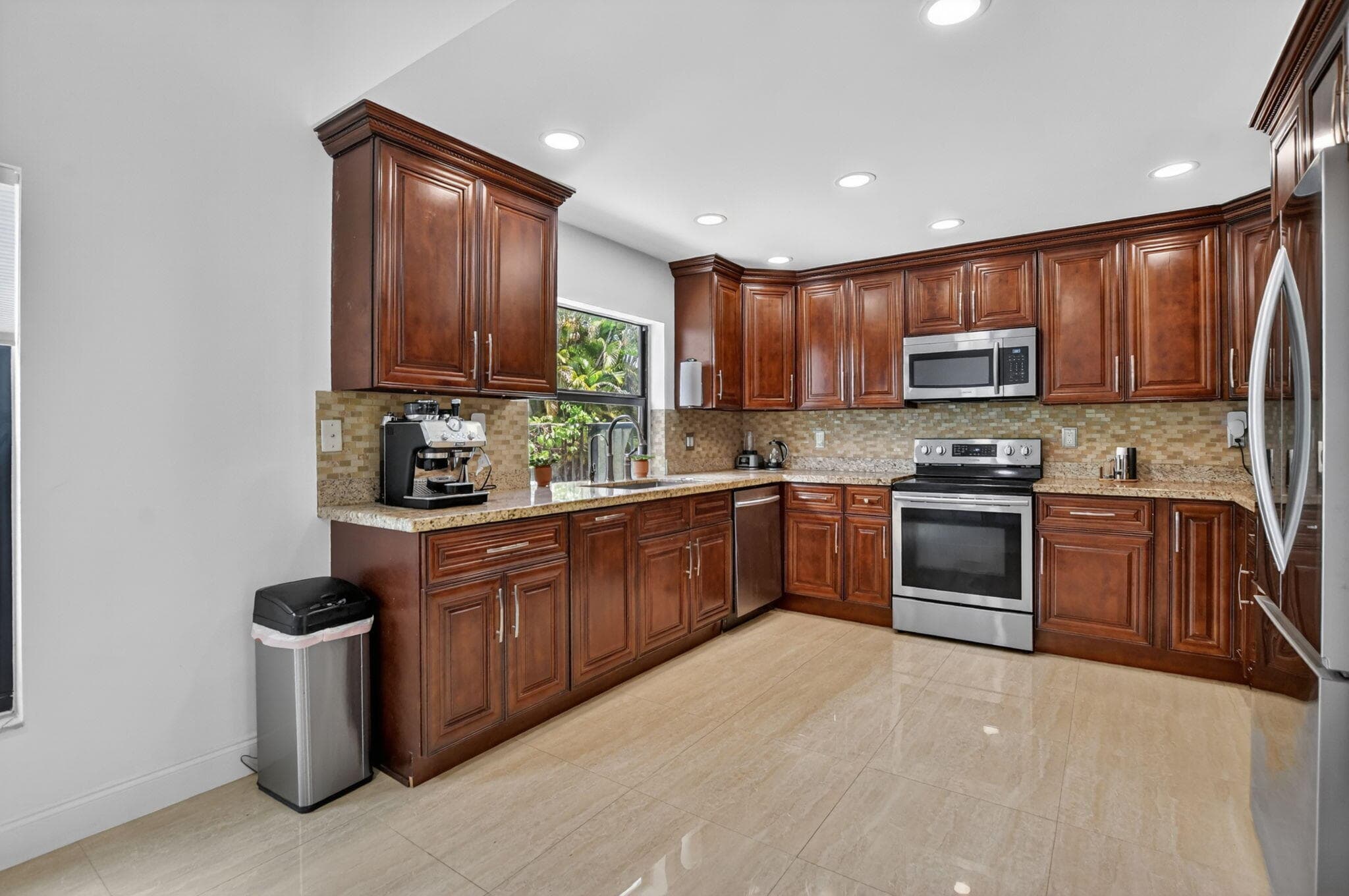 19700 Sedgefield Terrace, Boca Raton, FL 33498 — photo 13 of 61