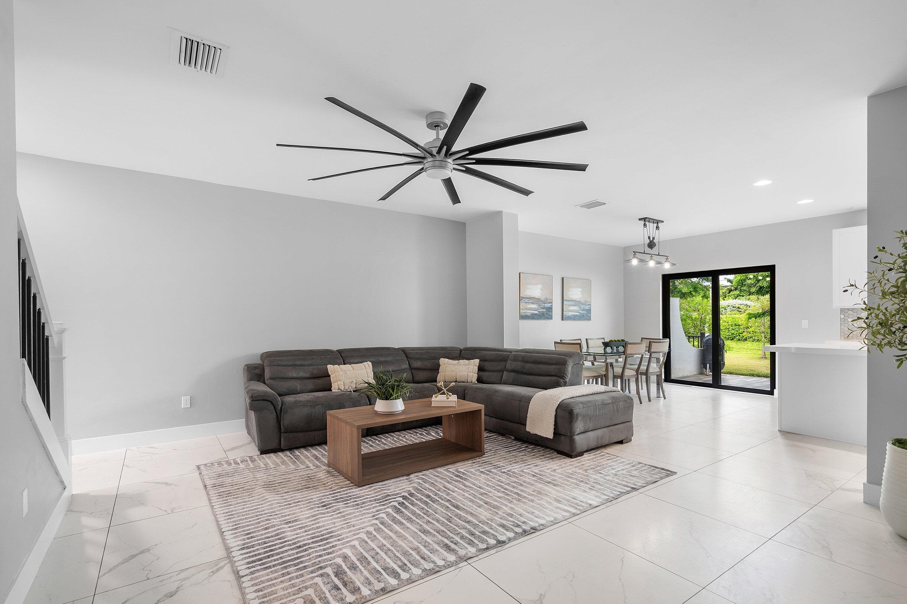 4455 E Aqua Bella Lane, Dania Beach, FL 33312 — photo 6 of 38