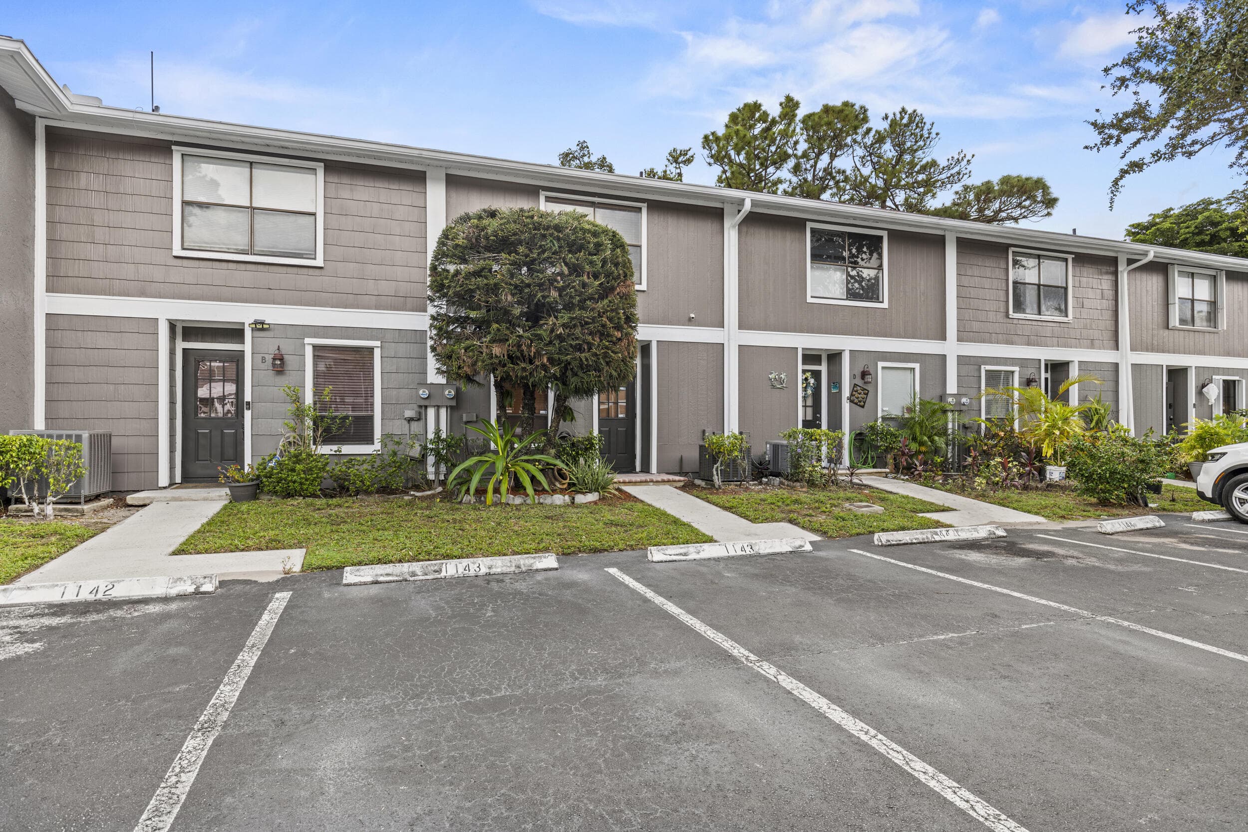 814 Hill Drive C, West Palm Beach, FL 33415 — photo 4 of 31
