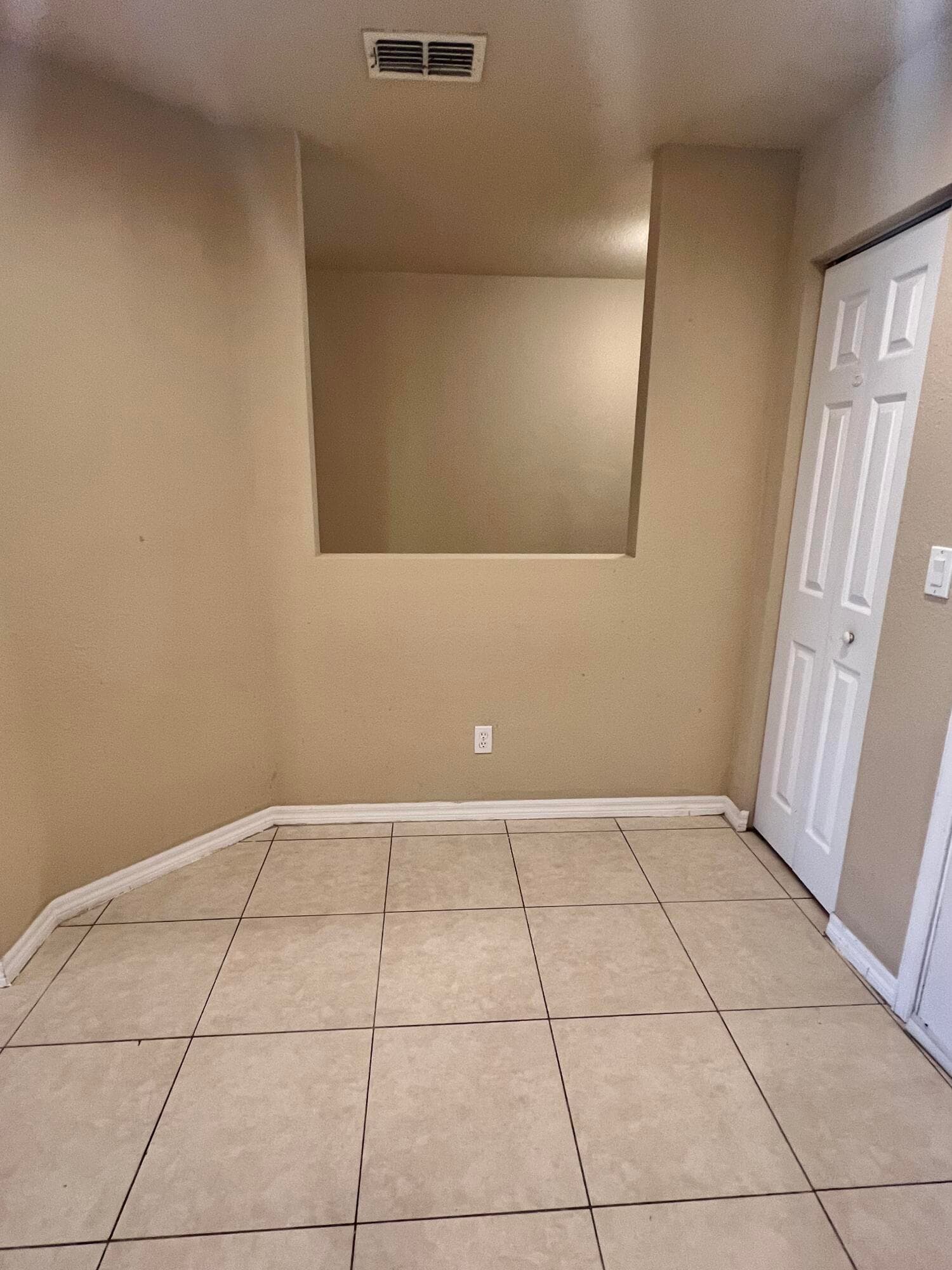 2552 SW Marshfield Court, Port St. Lucie, FL 34953 — photo 7 of 29