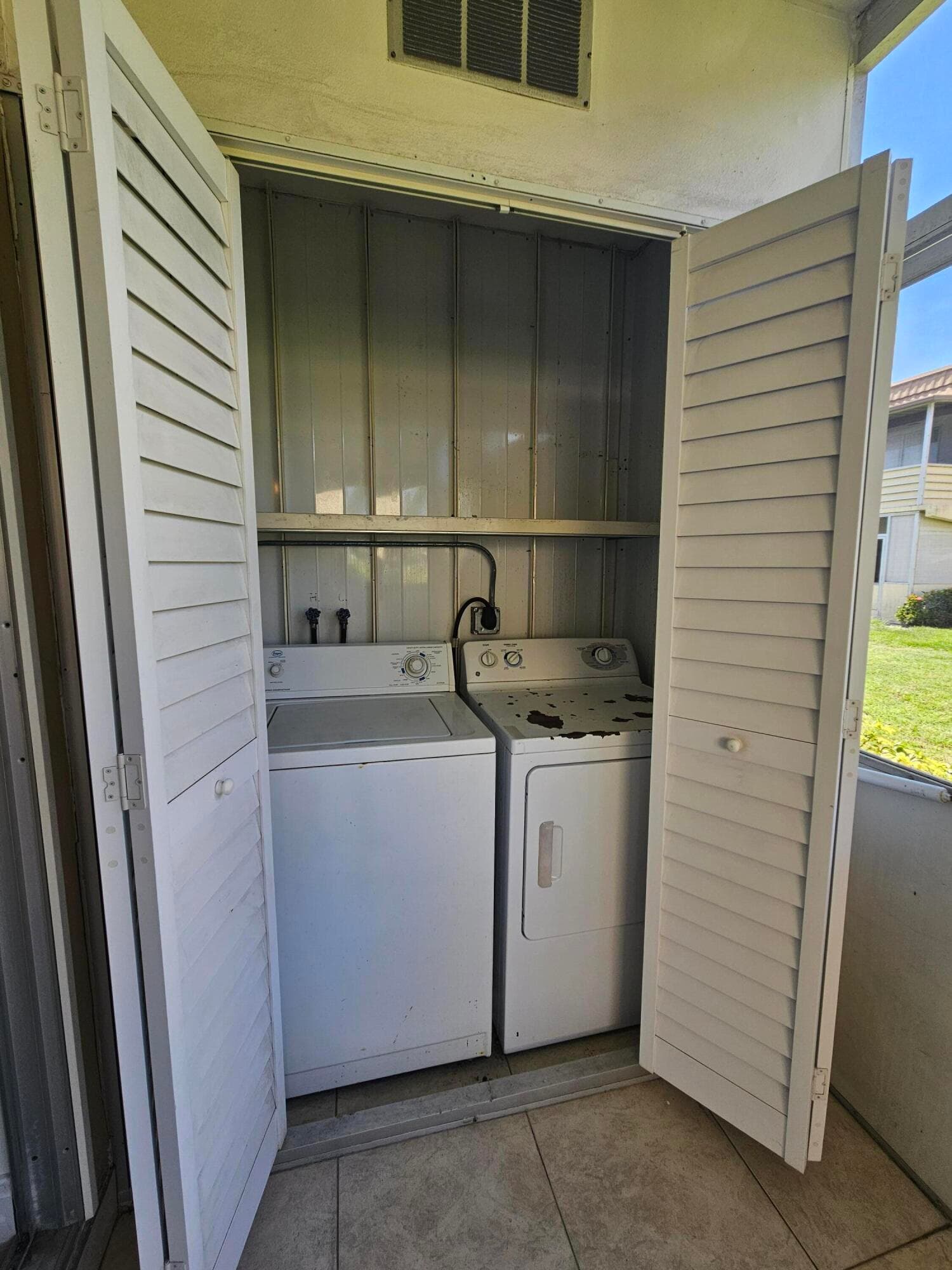 211 E Saxony Lane 211, Delray Beach, FL 33446 — photo 16 of 18