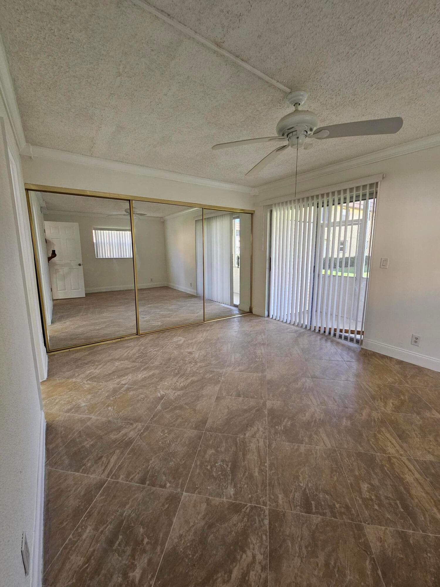 211 E Saxony Lane 211, Delray Beach, FL 33446 — photo 10 of 18