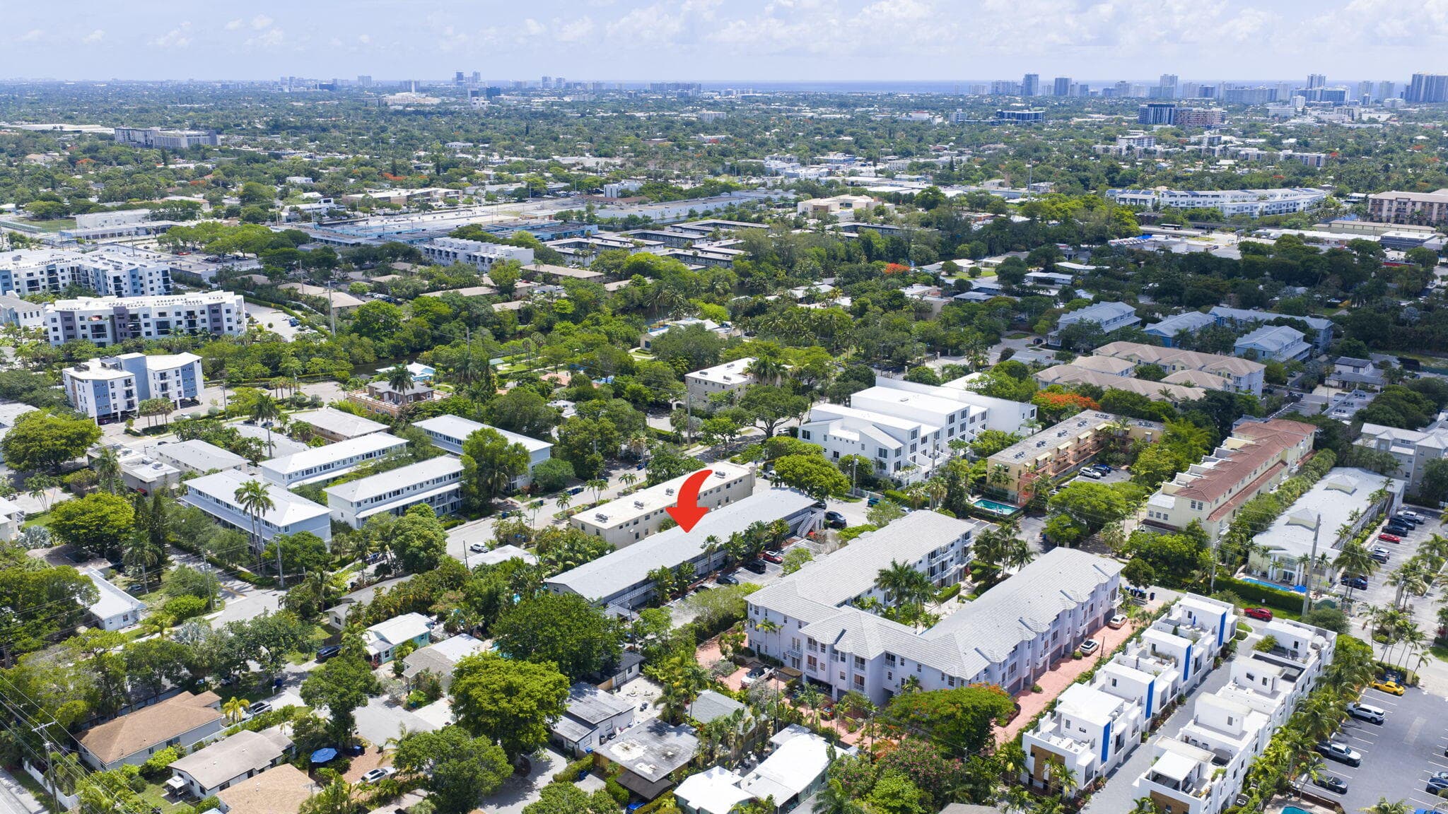 2741 NE 8th Avenue 15, Wilton Manors, FL 33334 — photo 27 of 28