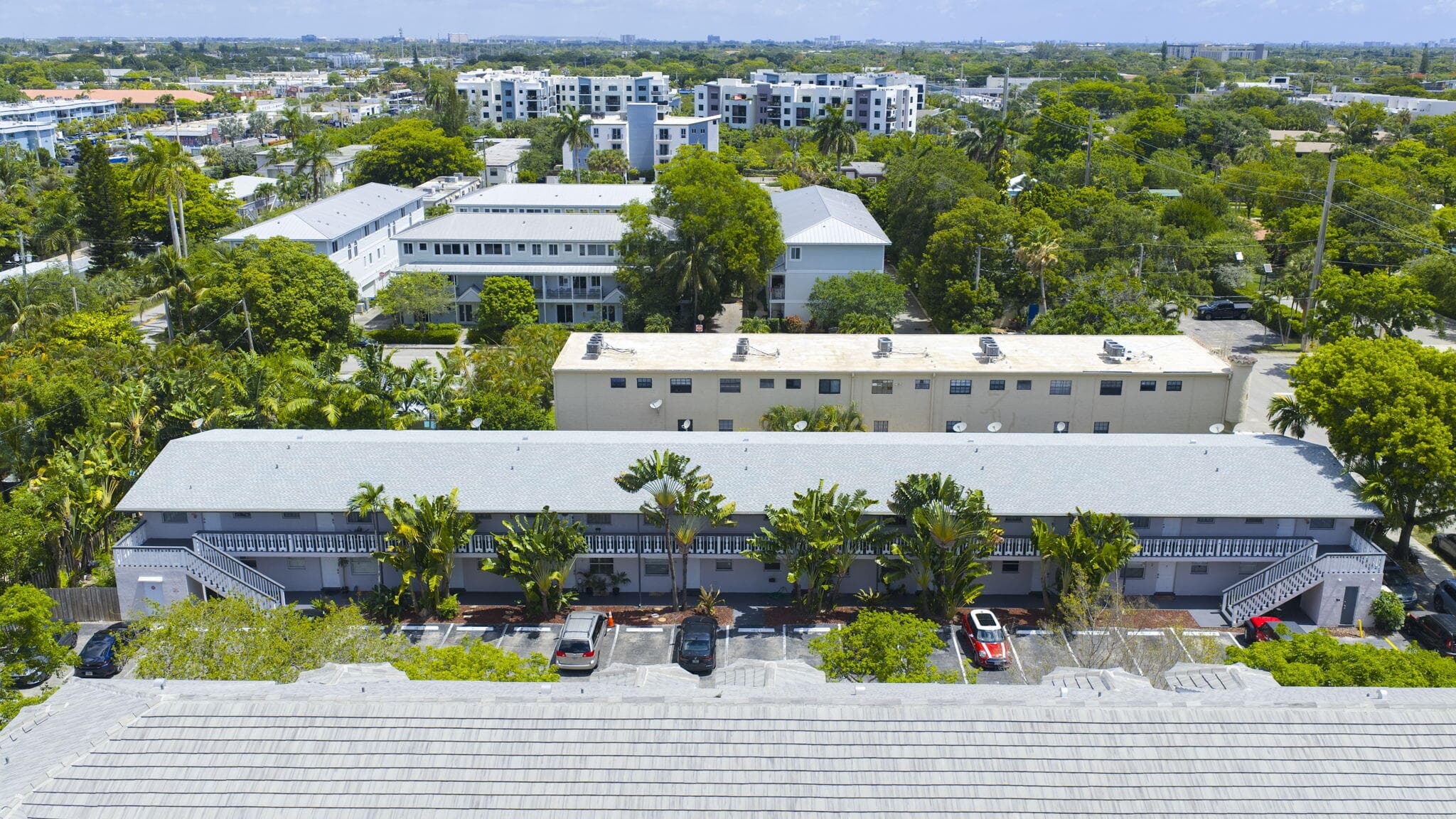 2741 NE 8th Avenue 15, Wilton Manors, FL 33334 — photo 25 of 28