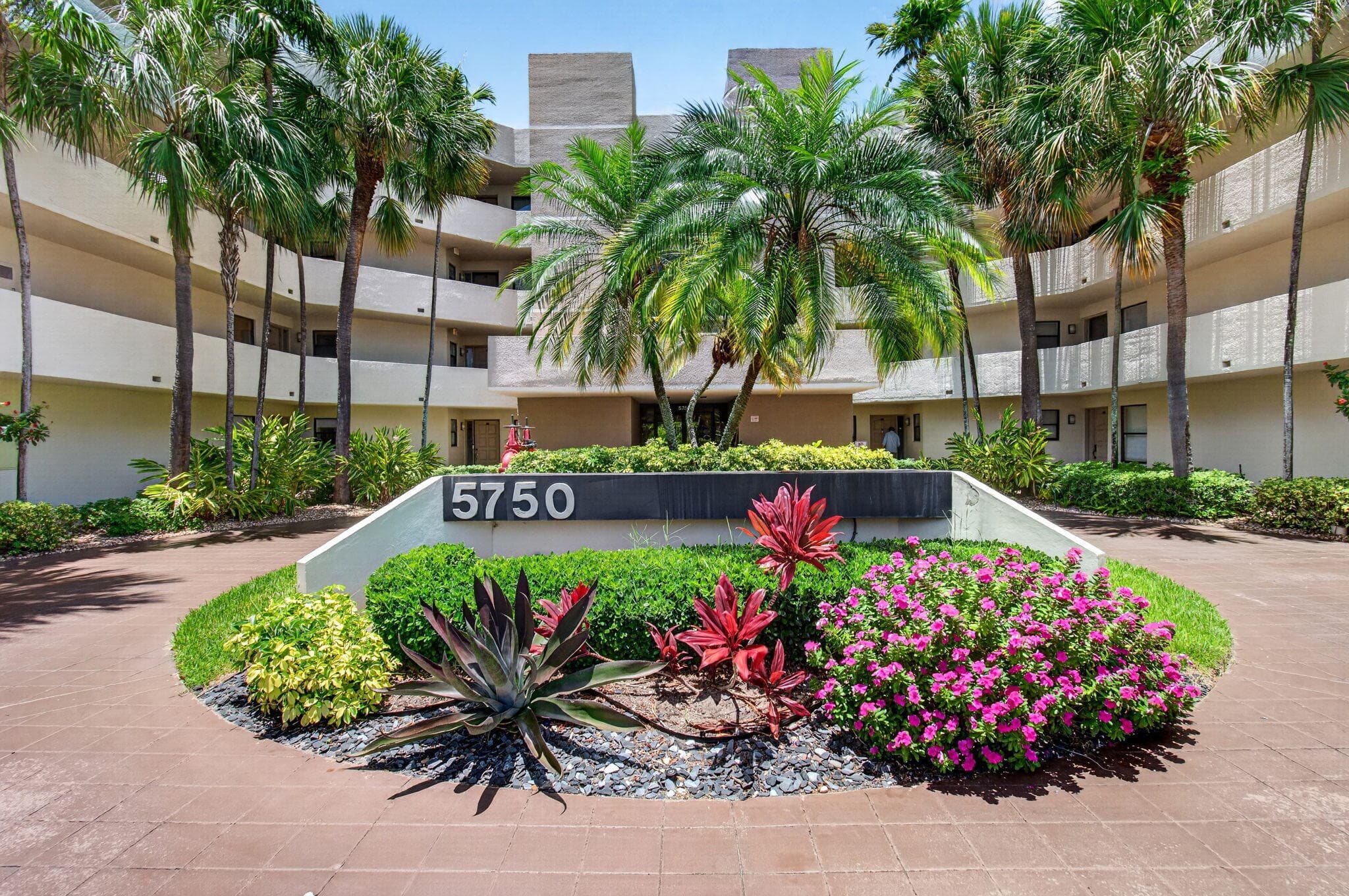5750 Camino Del Sol 201, Boca Raton, FL 33433 — photo 1 of 83