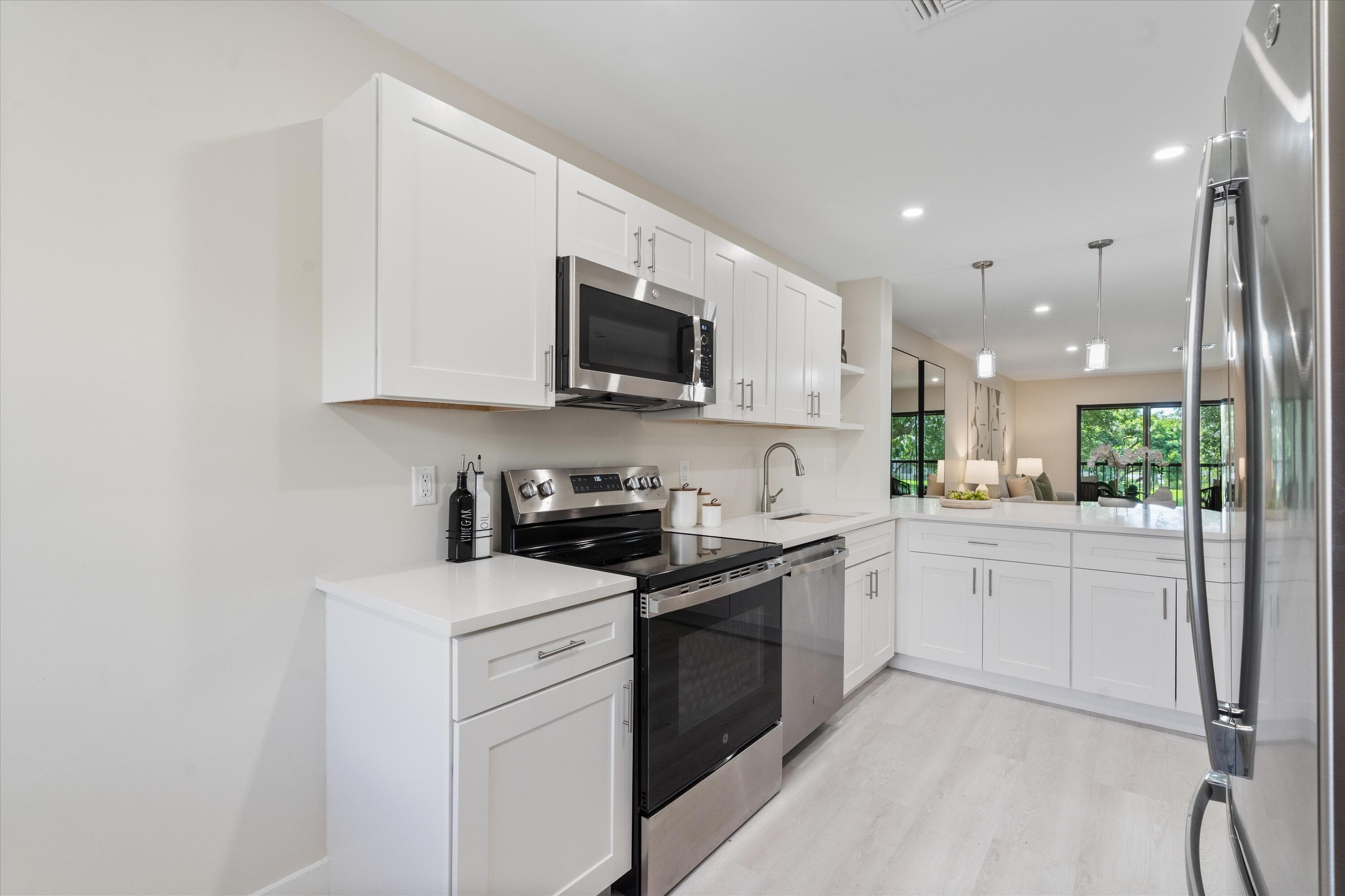 52 Stratford Lane W F, Boynton Beach, FL 33436 — photo 12 of 50