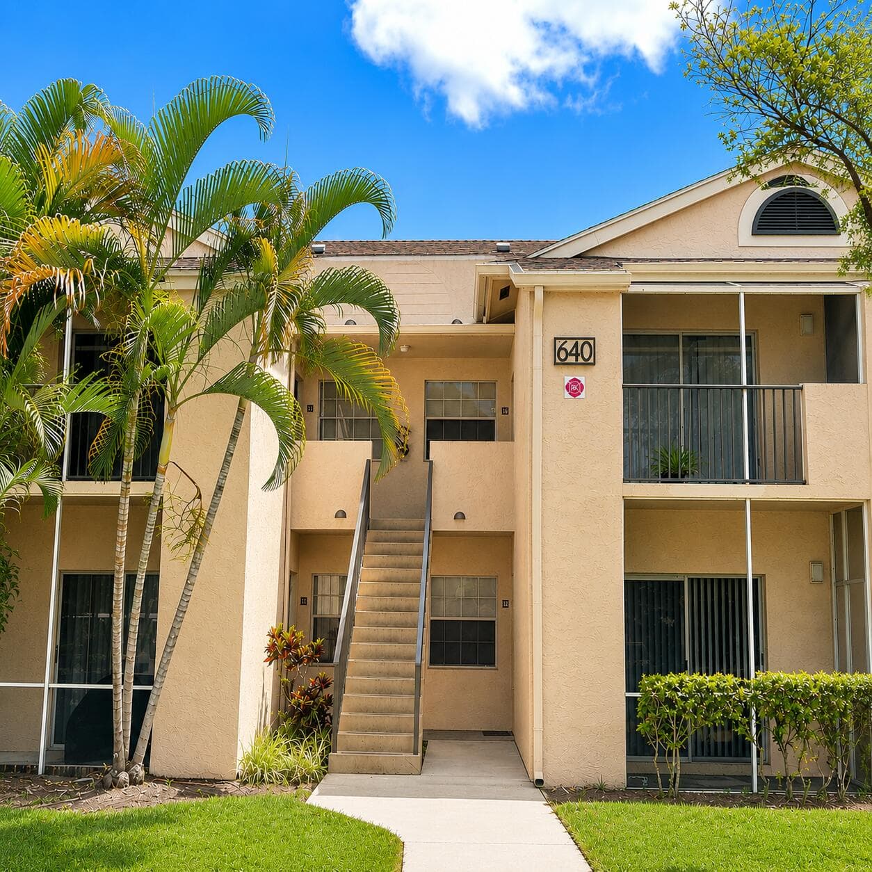 640 Cypress Club Way B12, Deerfield Beach, FL 33064 — photo 1 of 15