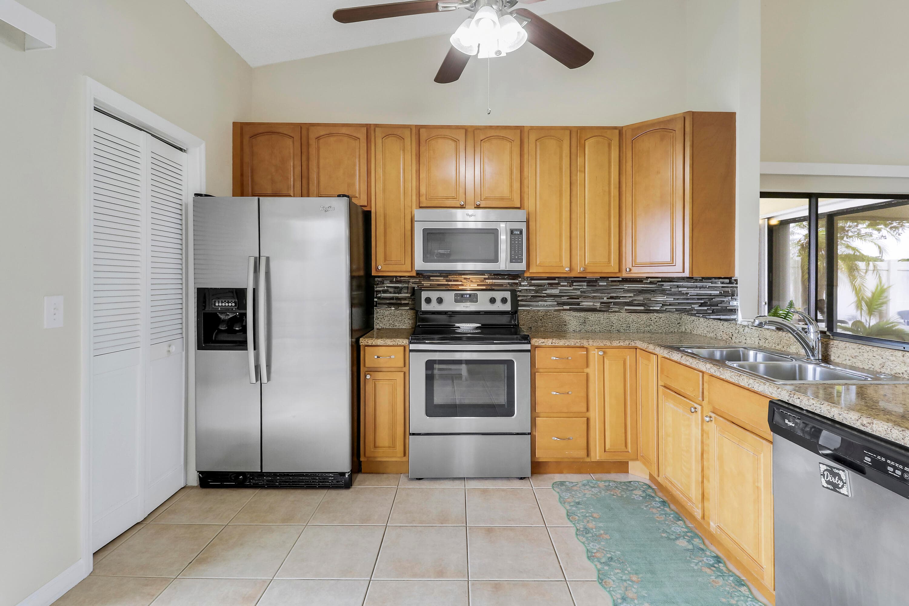 703 Stonewood Court 16c, Jupiter, FL 33458 — photo 12 of 31