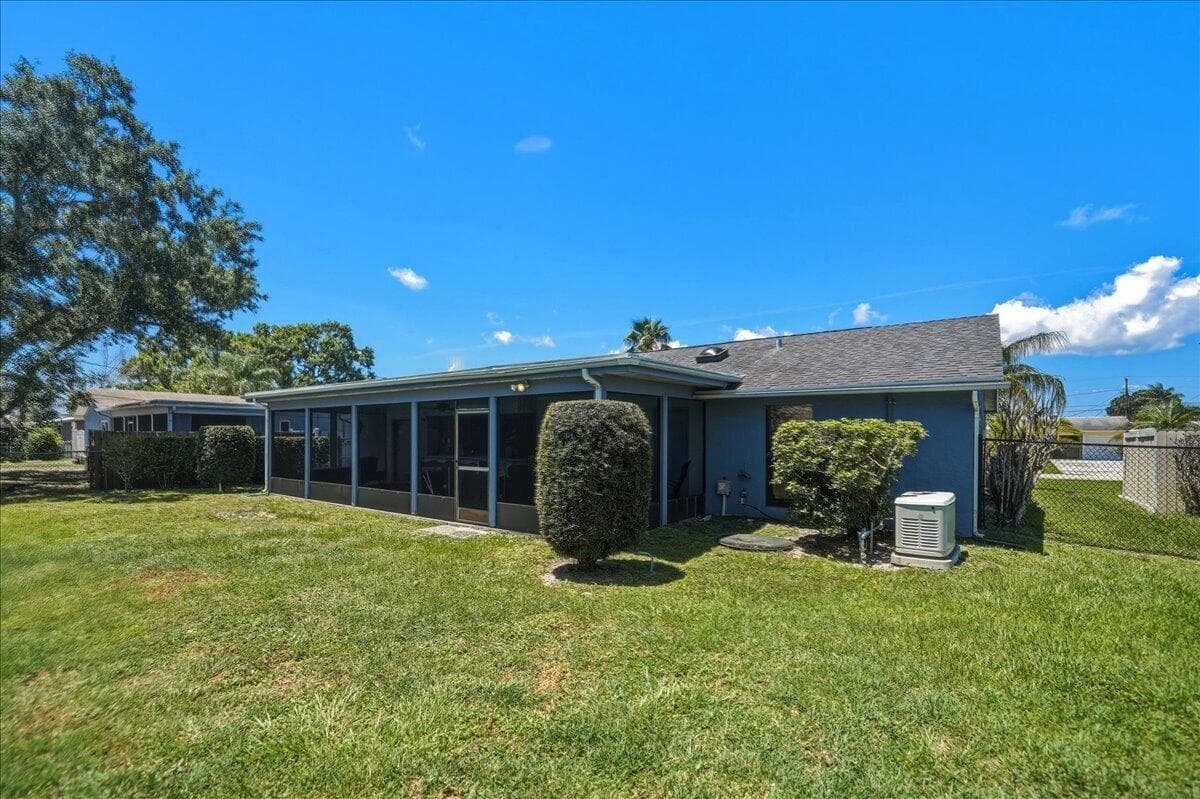 465 SE Asbury Lane, Port St. Lucie, FL 34983 — photo 36 of 49