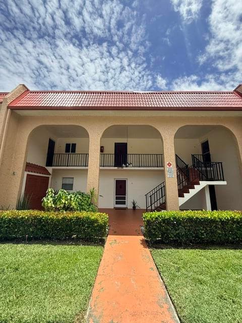 230 Lake Dora Drive 230, West Palm Beach, FL 33411 — photo