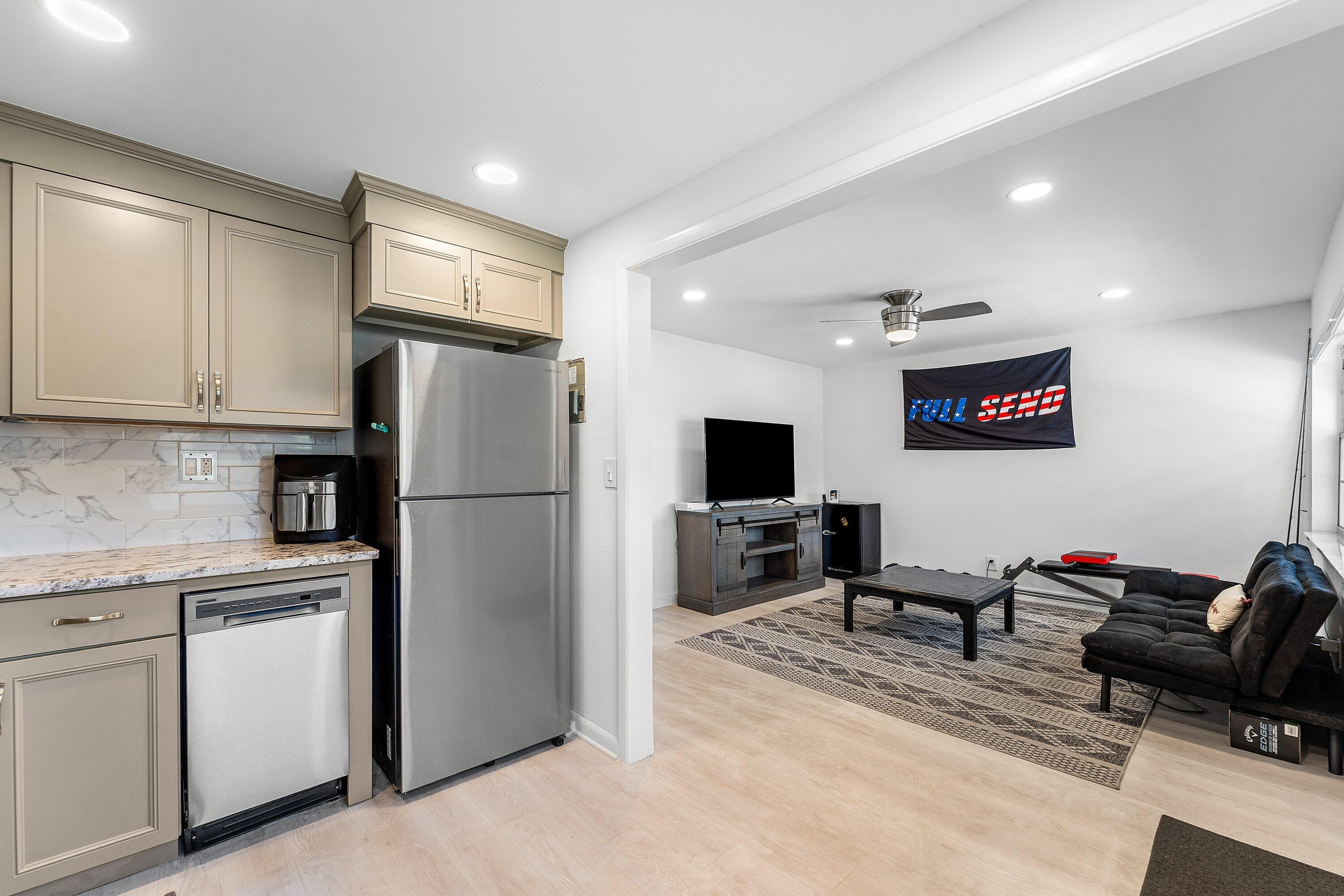 340 NW 19th Street 2020, Boca Raton, FL 33432 — photo 6 of 17