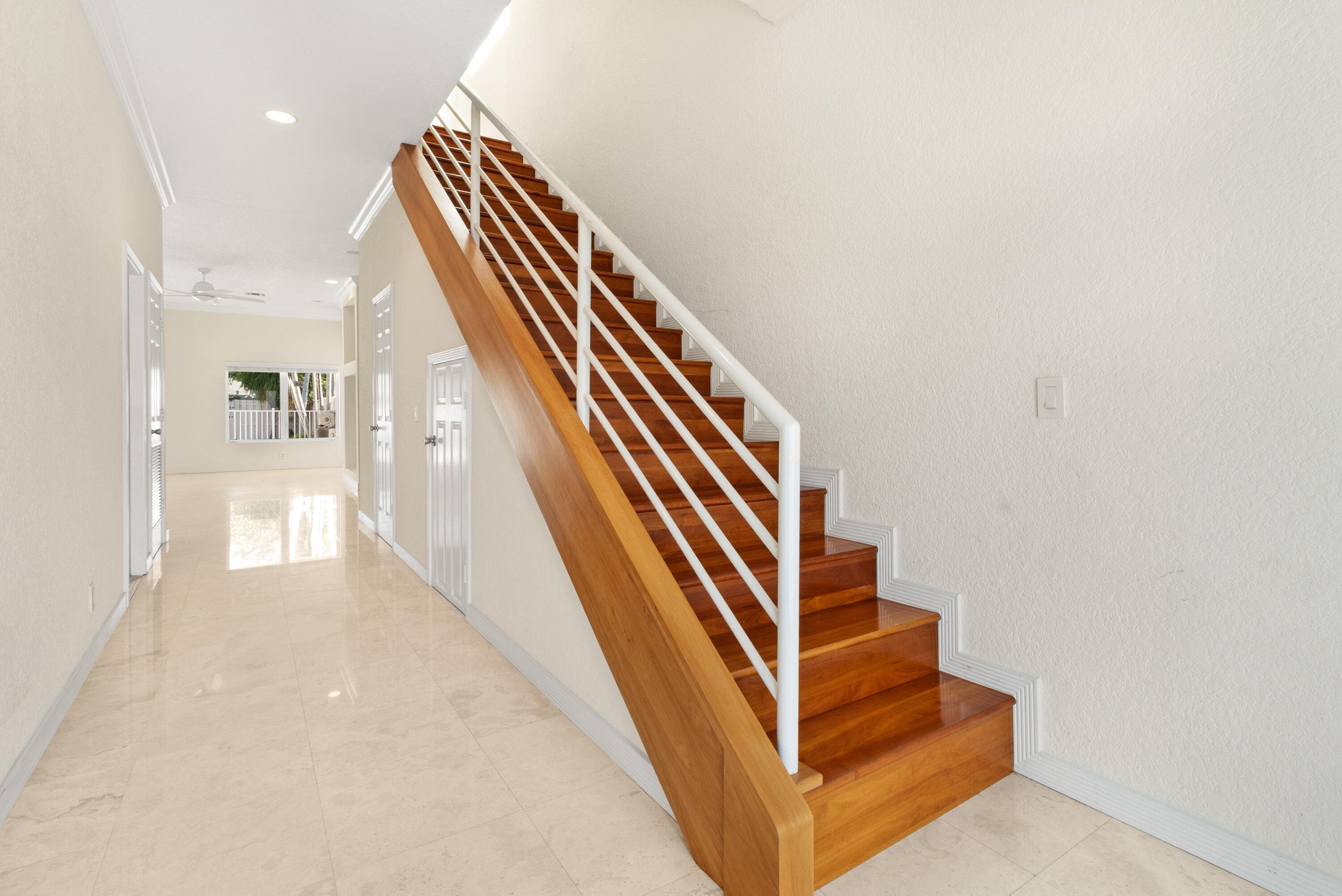 4517 NE 21st Avenue 4, Fort Lauderdale, FL 33308 — photo 10 of 38