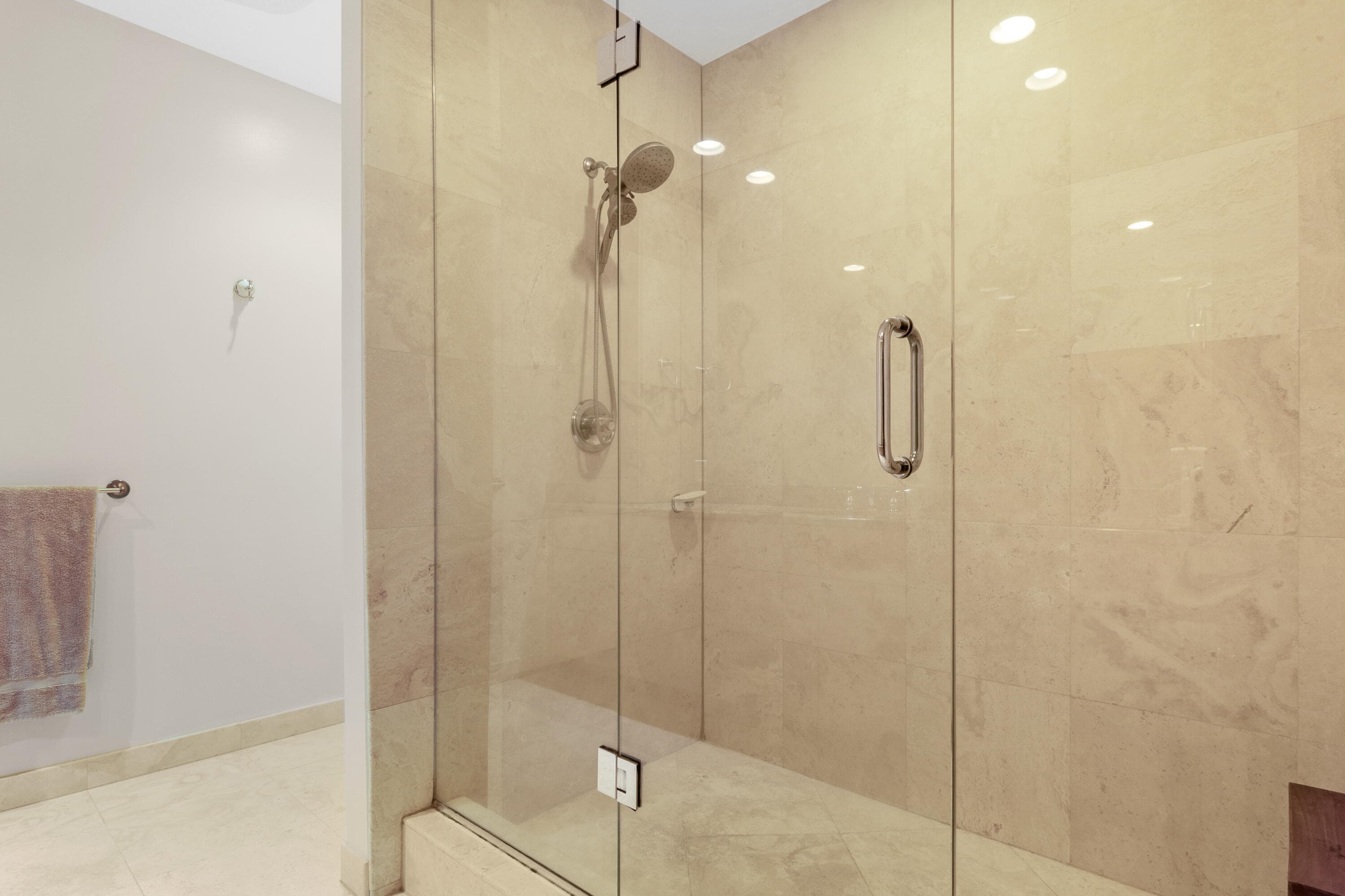 4517 NE 21st Avenue 4, Fort Lauderdale, FL 33308 — photo 18 of 38