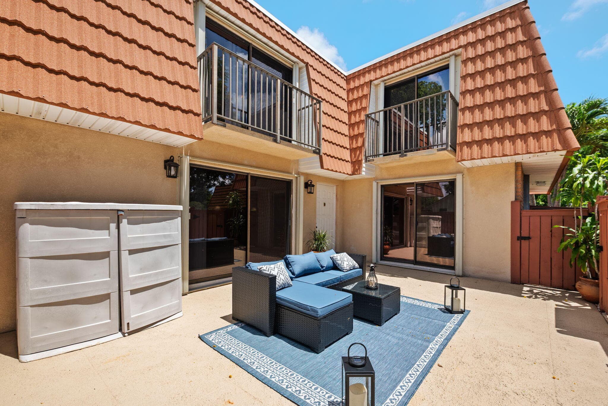 2874 Waterford Drive S, Deerfield Beach, FL 33442 — photo 4 of 26