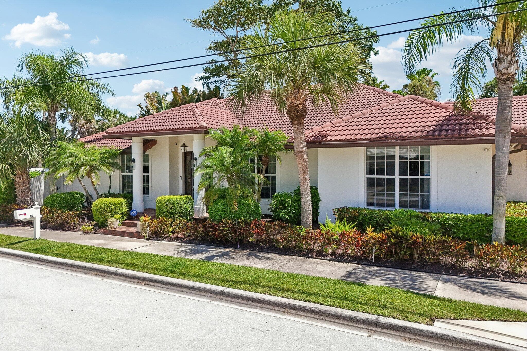 15 Wellesley Drive, Lake Worth Beach, FL 33460 — photo 6 of 55