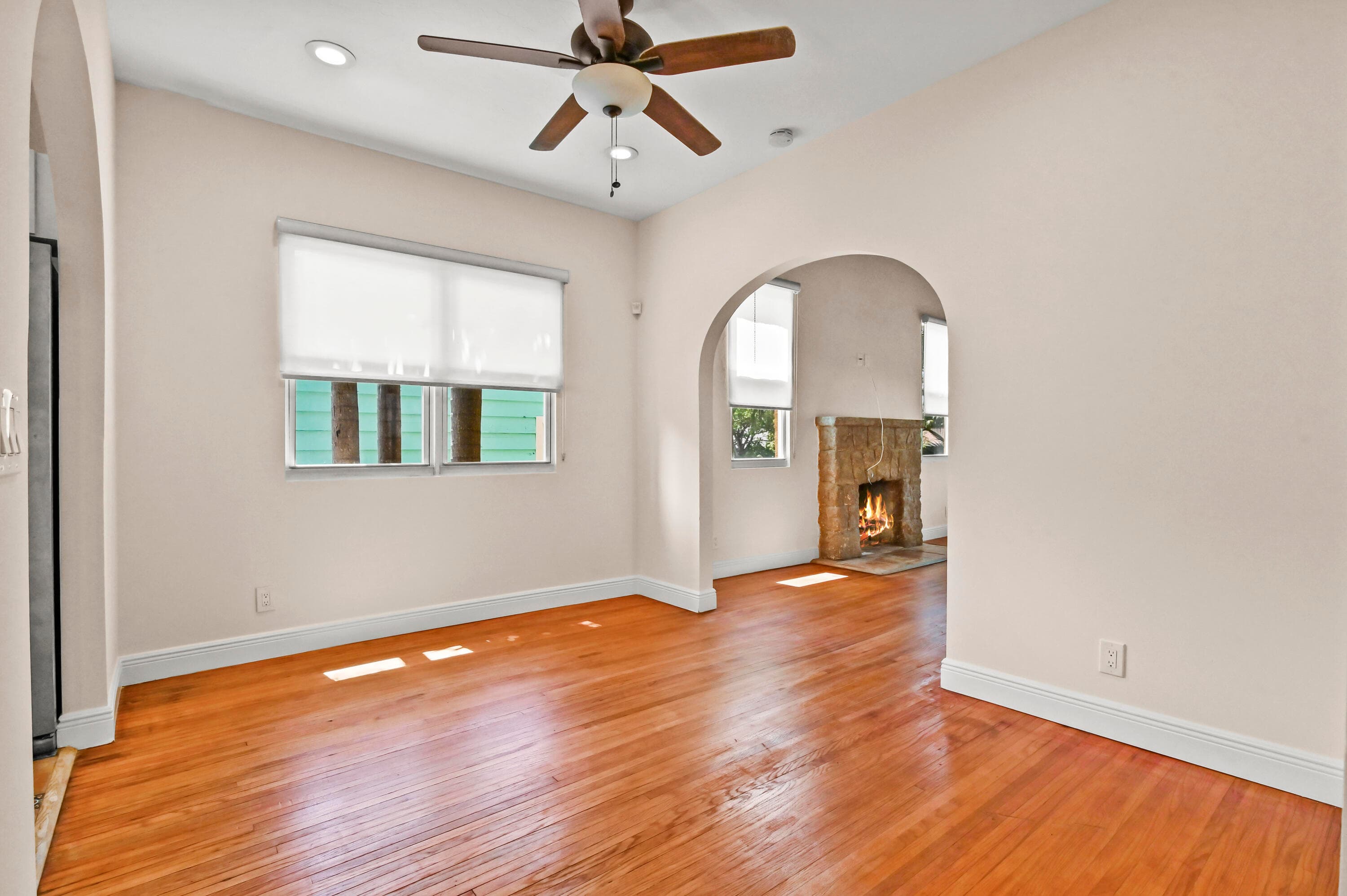 914 30th Court, West Palm Beach, FL 33407 — photo 10 of 29